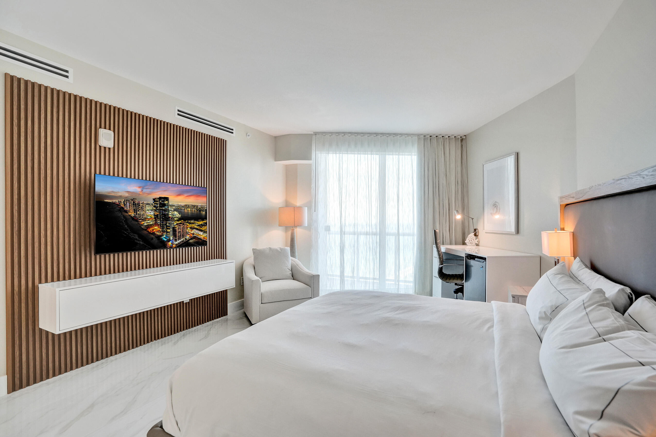 505 N Fort Lauderdale Bch #2500 Fort Lauderdale, FL 33304