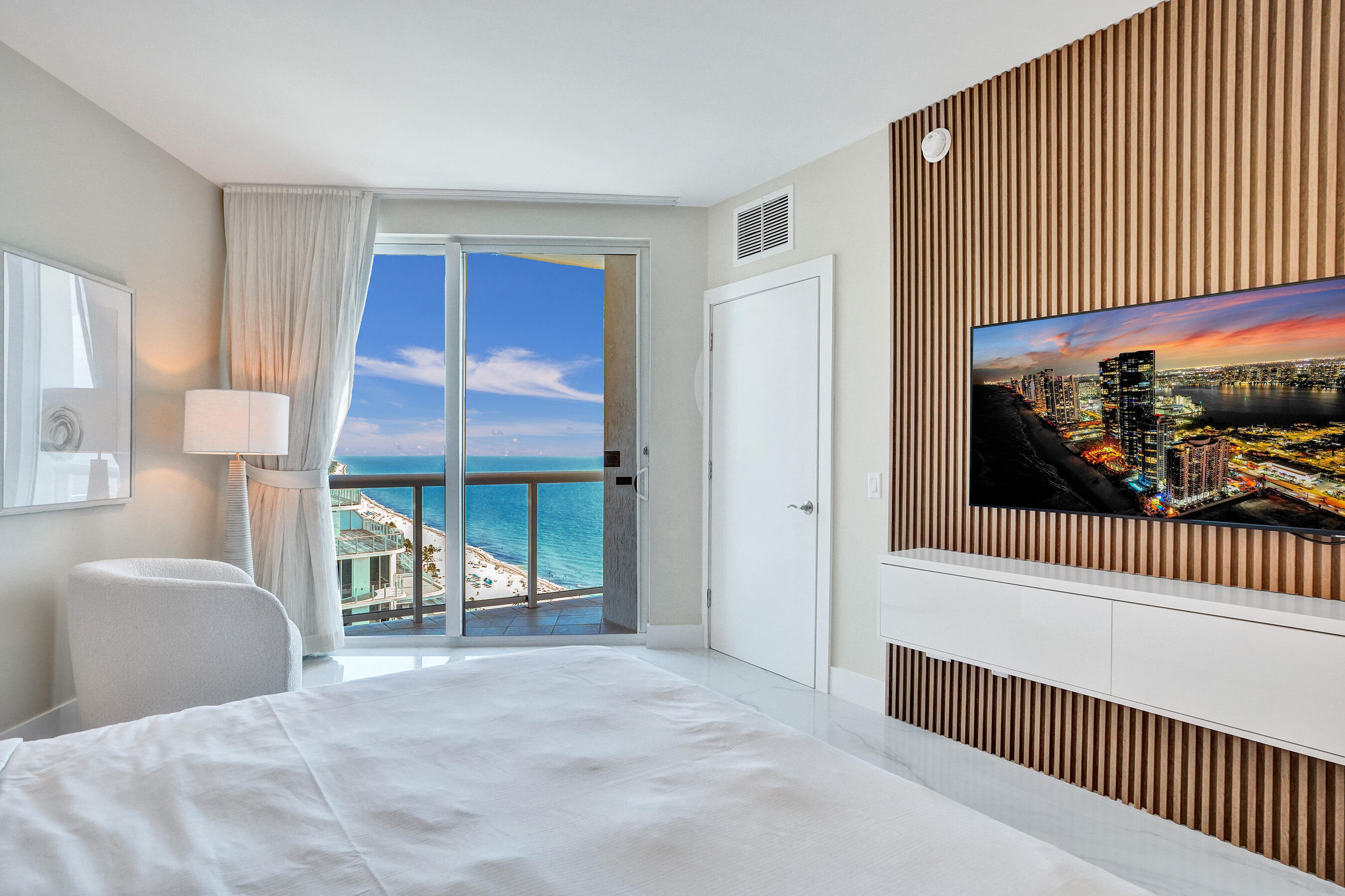 505 N Fort Lauderdale Bch #2500 Fort Lauderdale, FL 33304