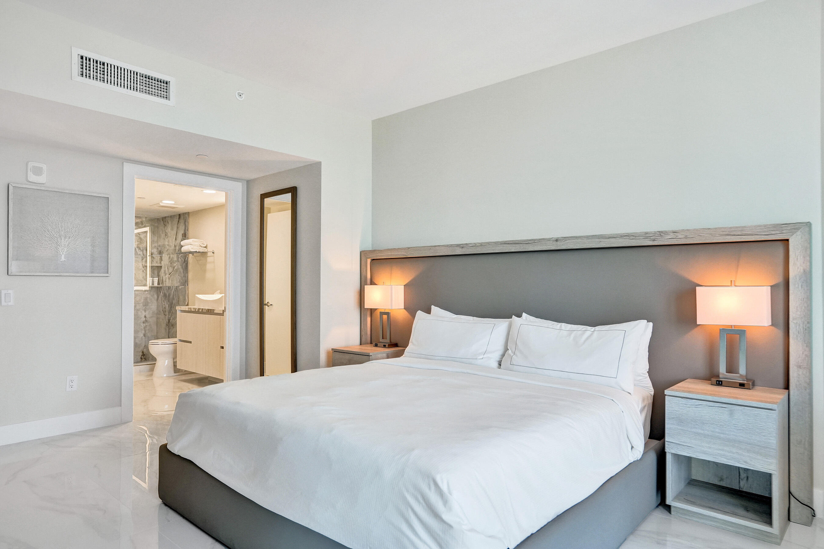 505 N Fort Lauderdale Bch #2500 Fort Lauderdale, FL 33304