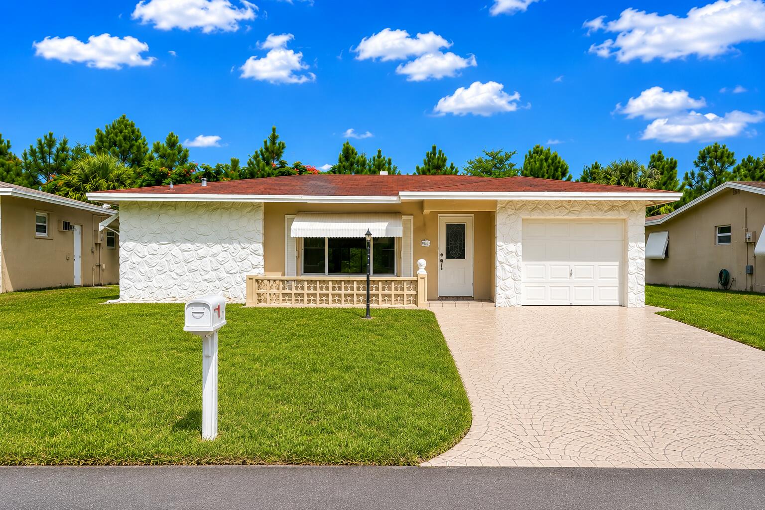 4781 NW 13th