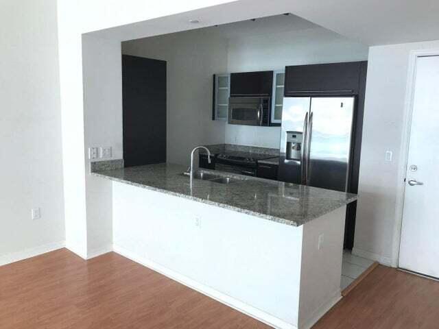 image The Plaza on Brickell East2