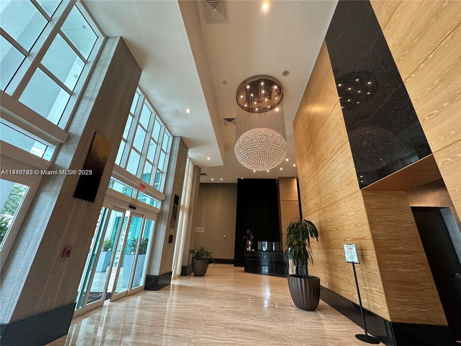 image The Plaza on Brickell East7