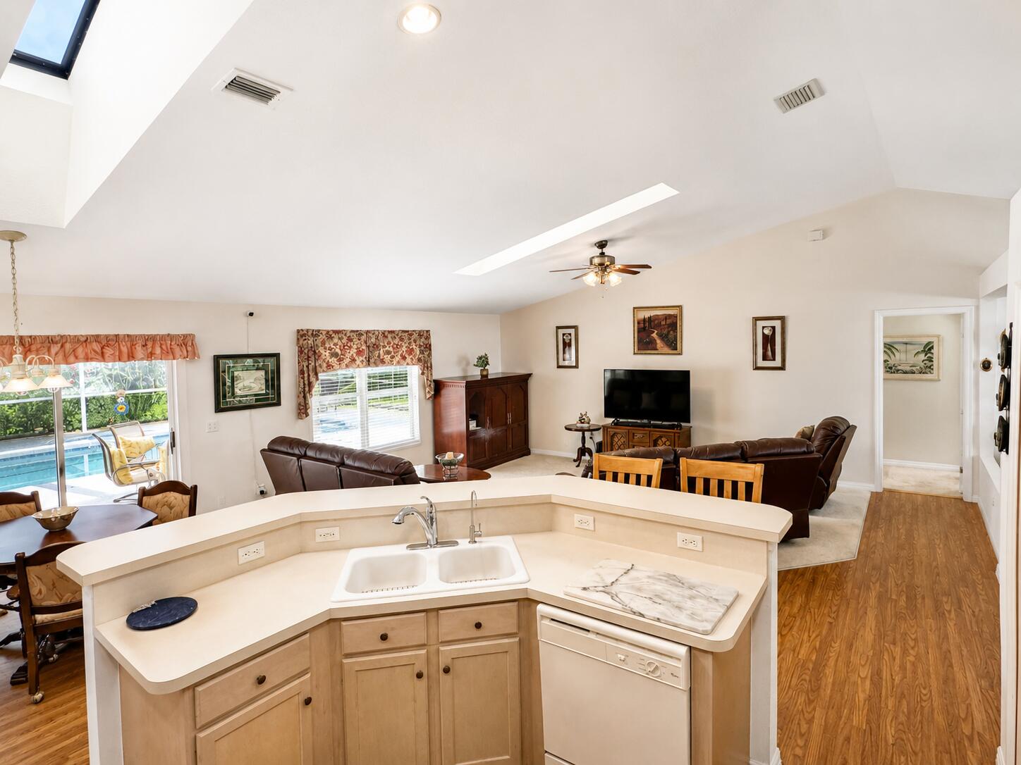 441 SE Nome Port St Lucie, FL 34984