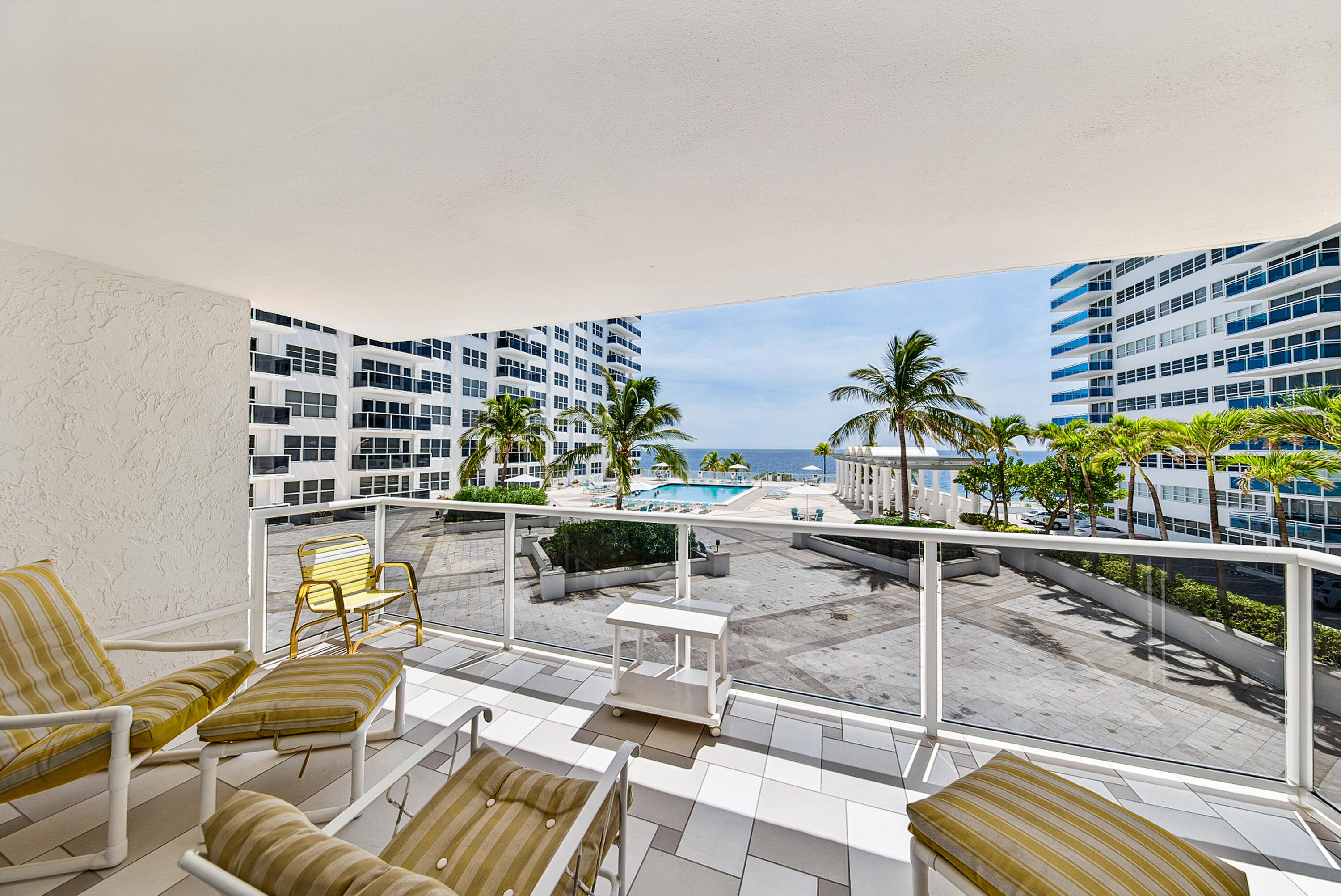 3500 Galt Ocean #207