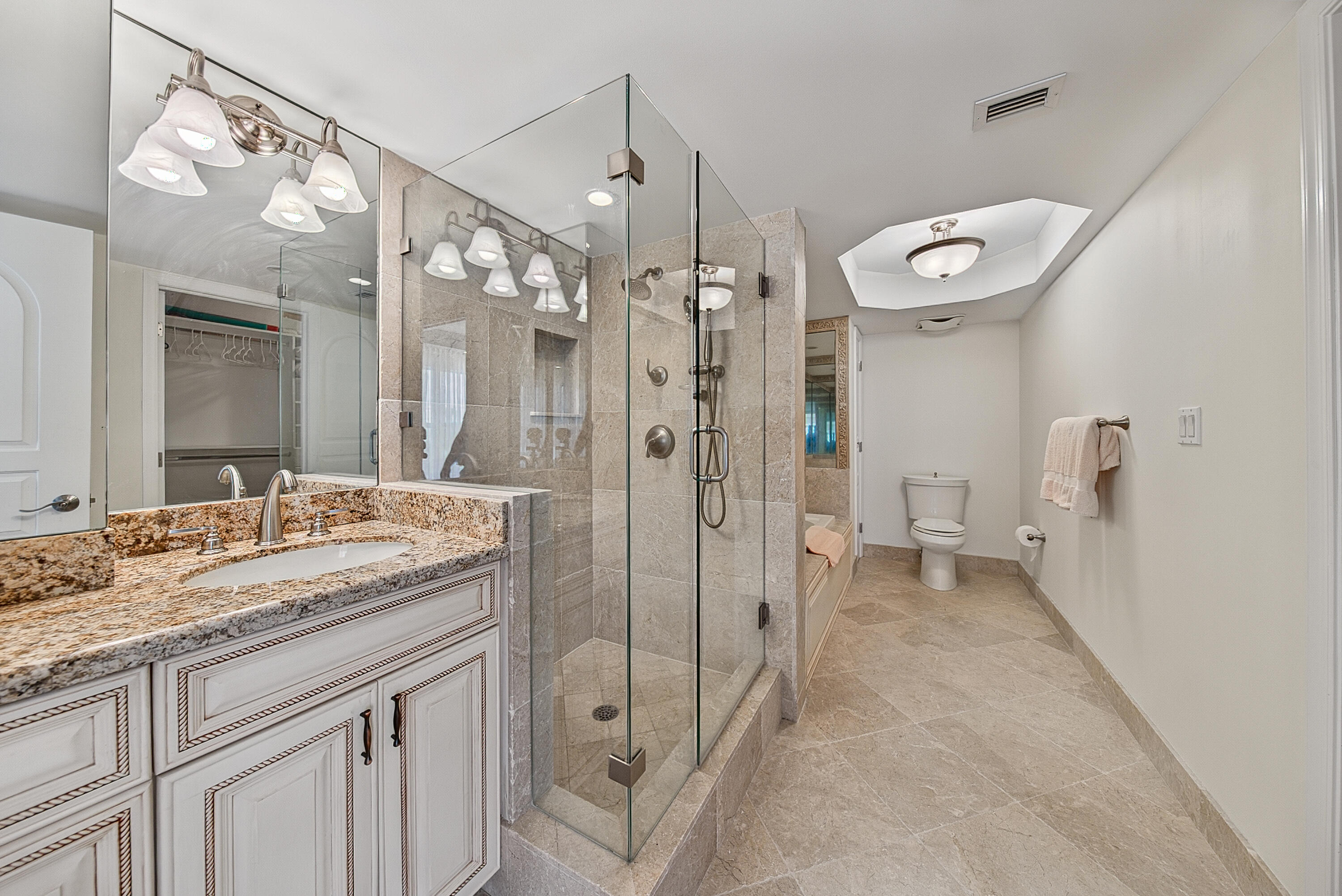 3500 Galt Ocean #207 Fort Lauderdale, FL 33308