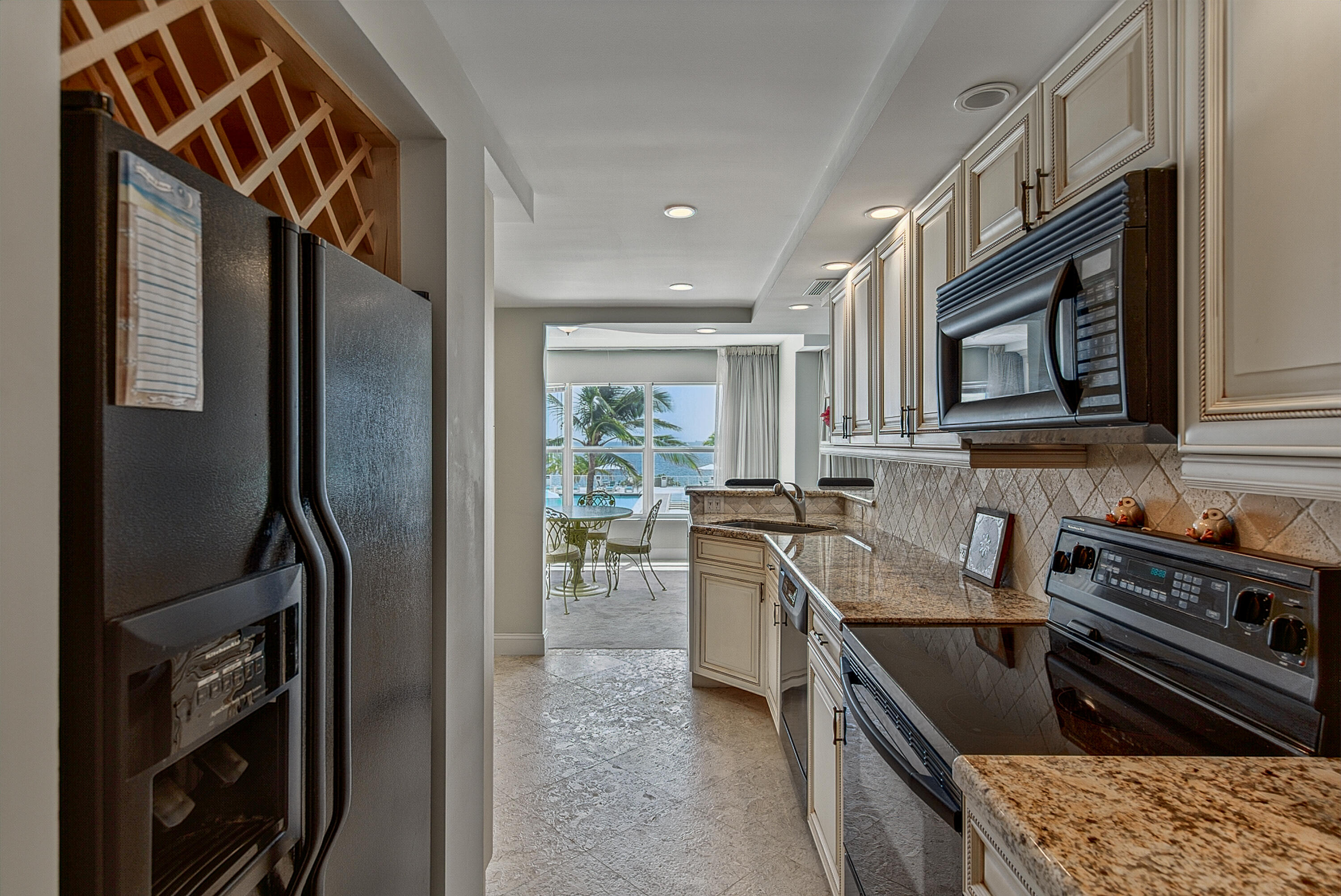 3500 Galt Ocean #207 Fort Lauderdale, FL 33308