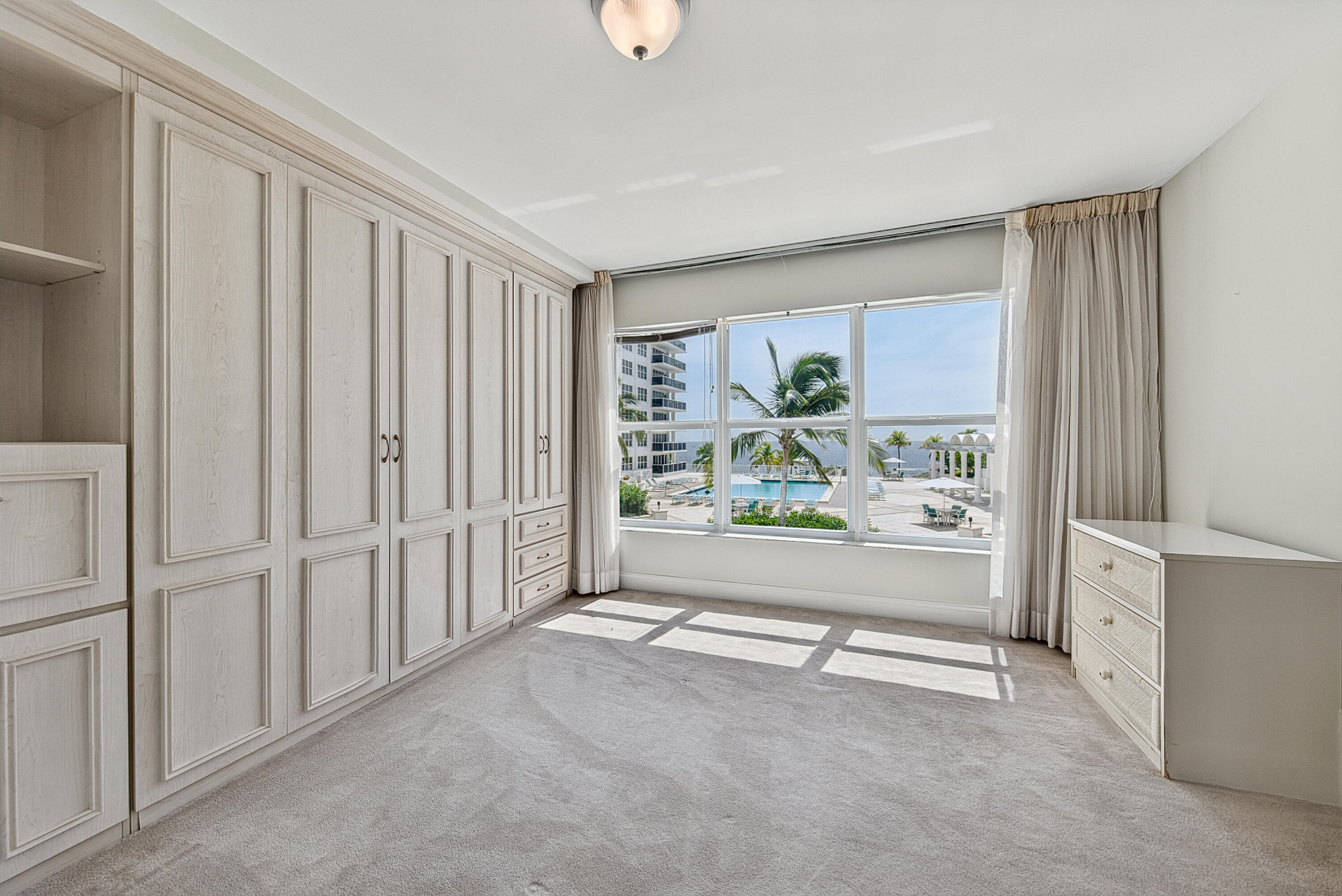 3500 Galt Ocean #207 Fort Lauderdale, FL 33308