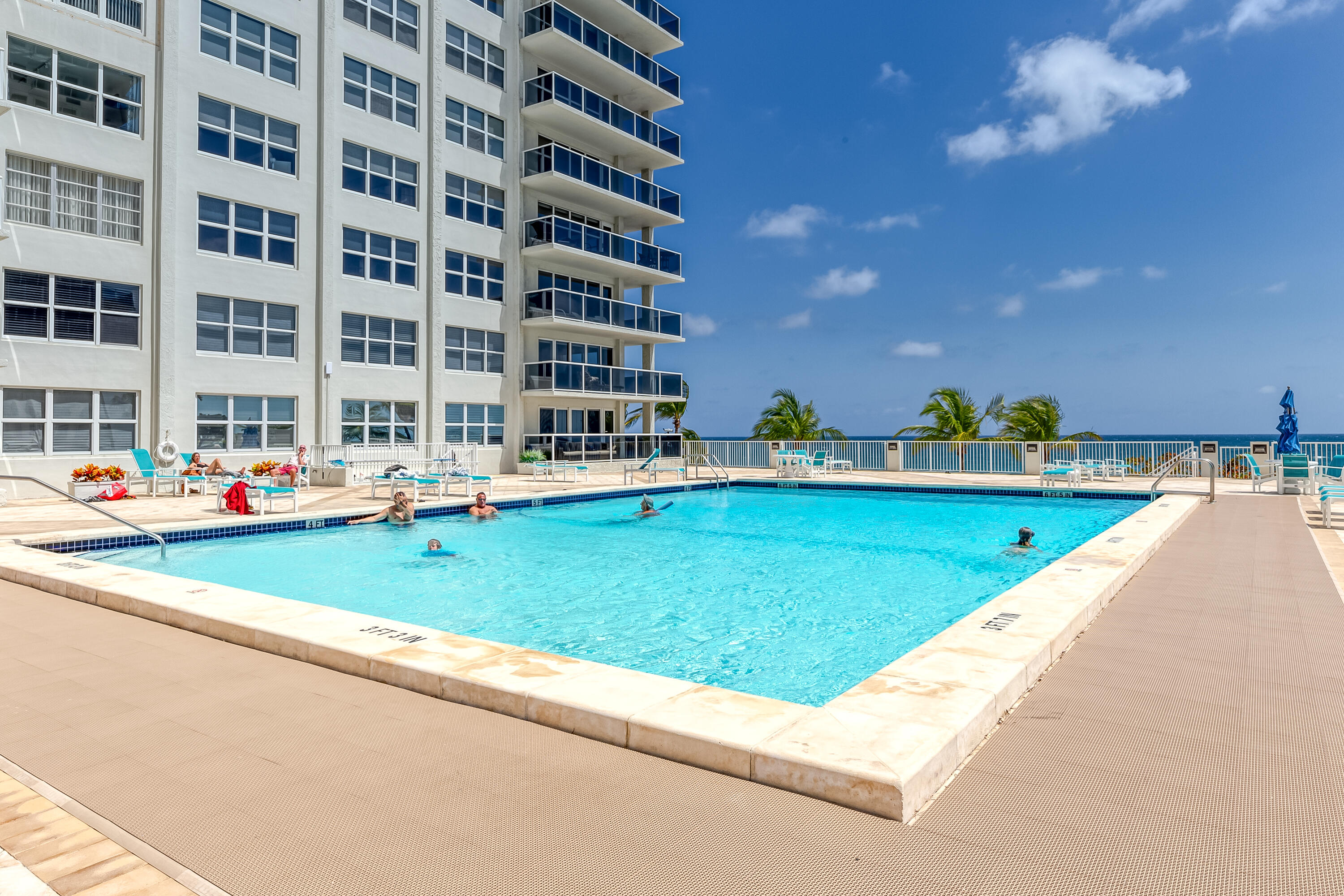3500 Galt Ocean #207 Fort Lauderdale, FL 33308