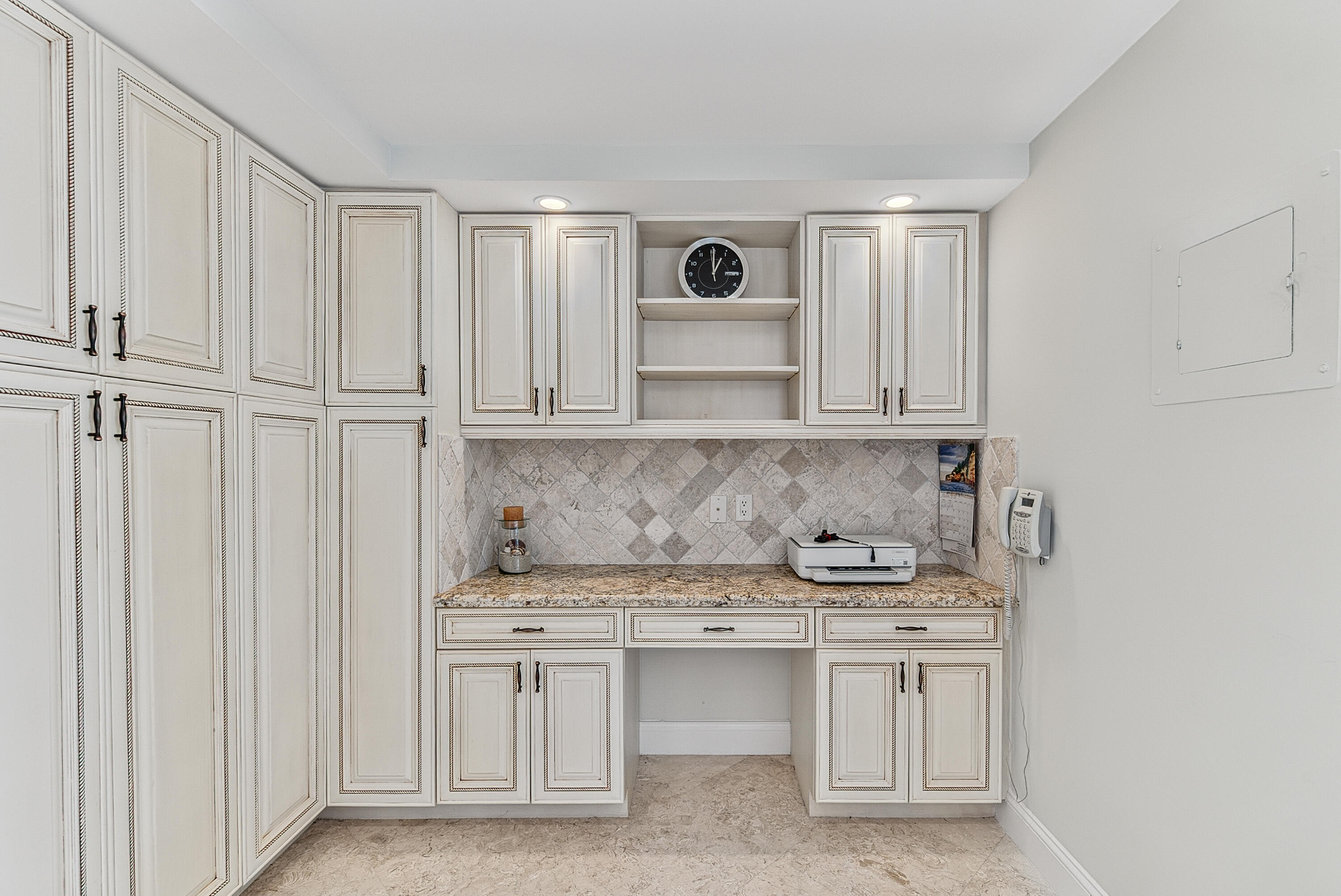 3500 Galt Ocean #207 Fort Lauderdale, FL 33308