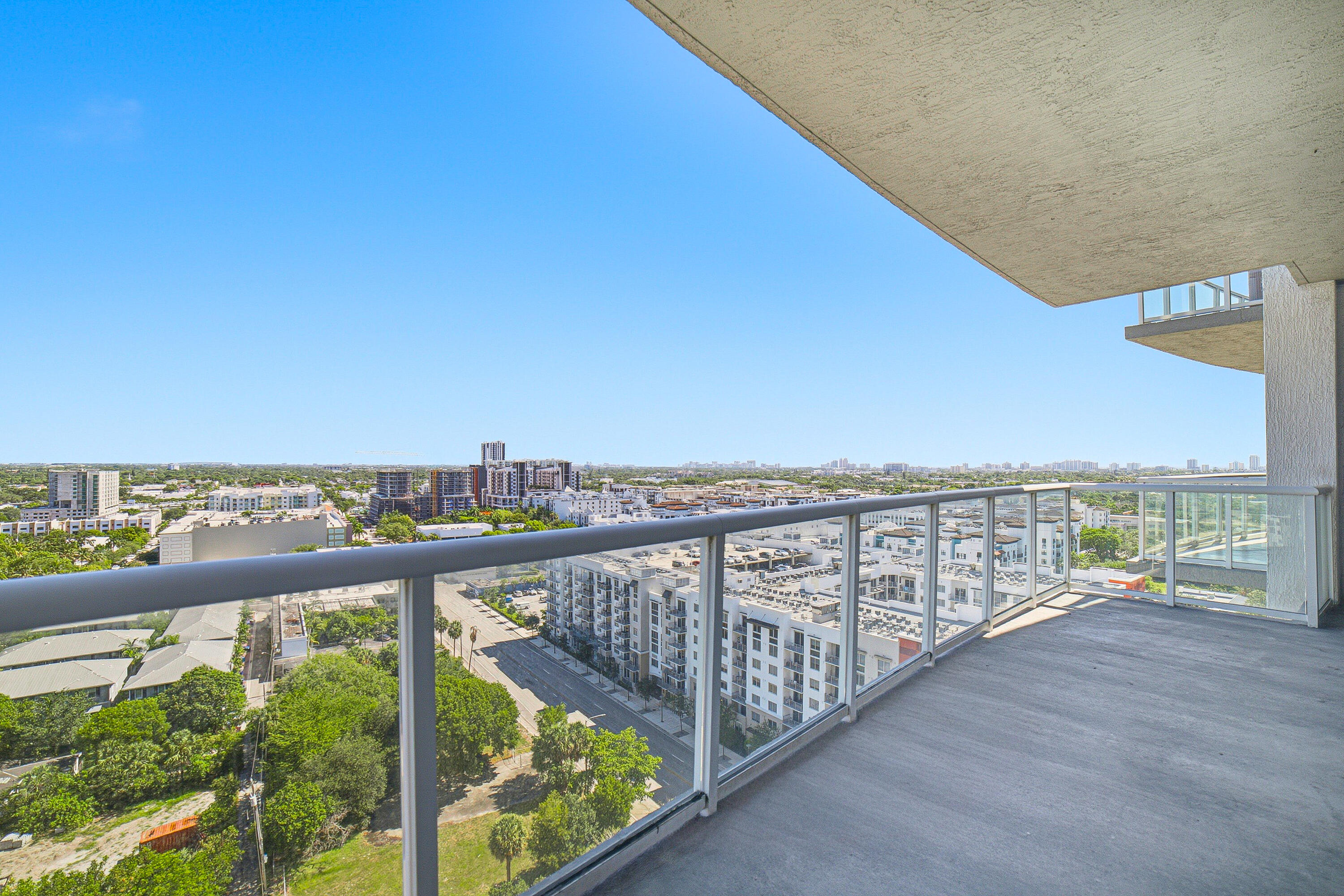 315 NE 3rd Ave #1509