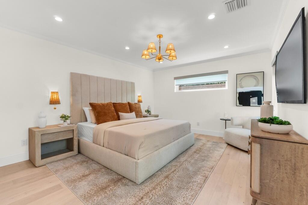 712 Ponce De Leon Dr Fort Lauderdale, FL 33316