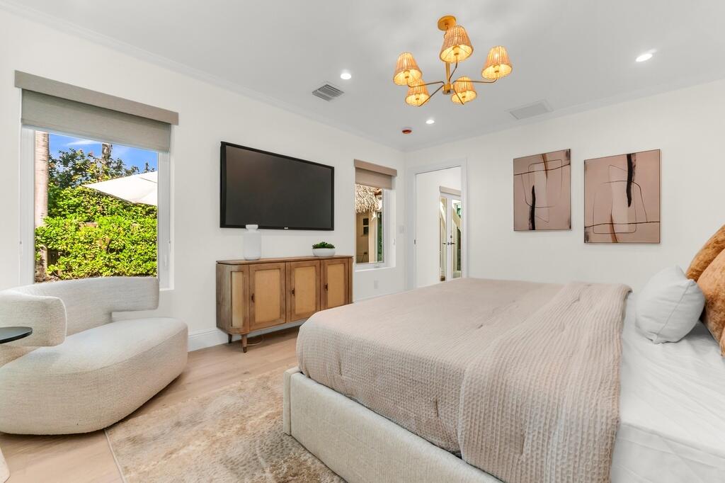712 Ponce De Leon Dr Fort Lauderdale, FL 33316