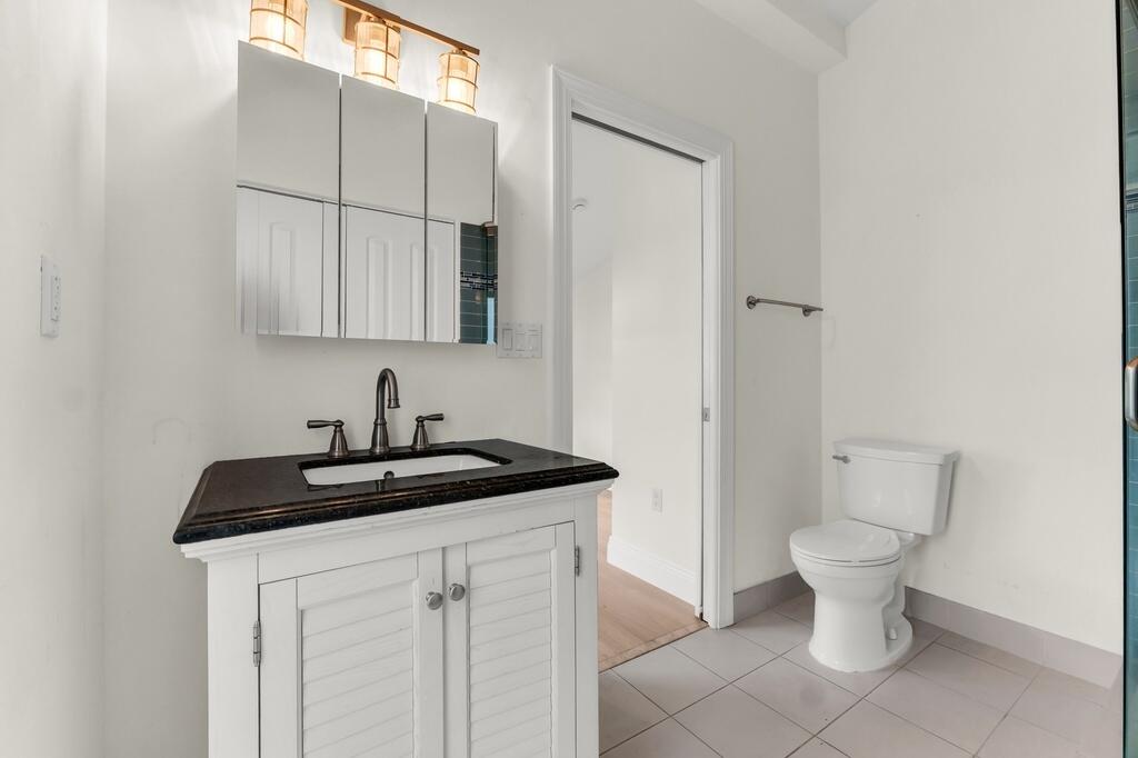 712 Ponce De Leon Dr Fort Lauderdale, FL 33316