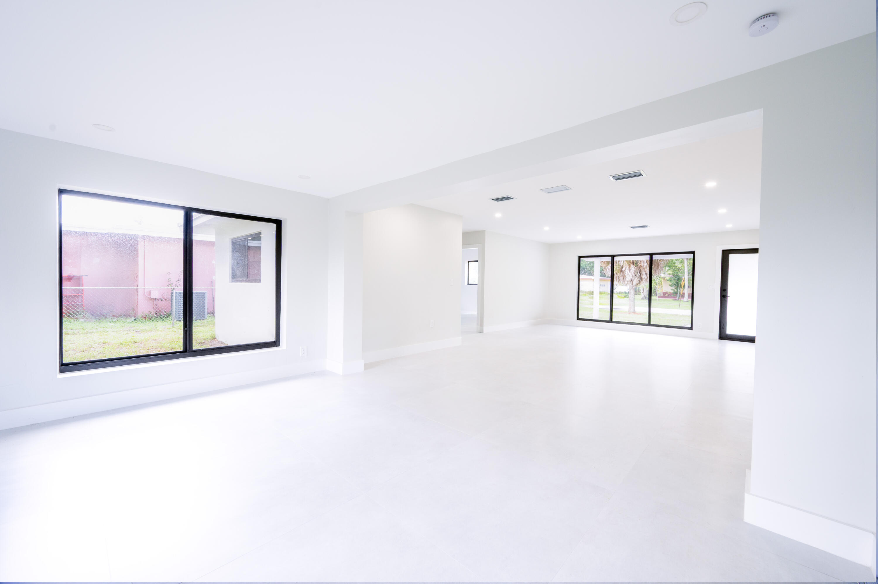 810 Wyoming Ave Fort Lauderdale, FL 33312