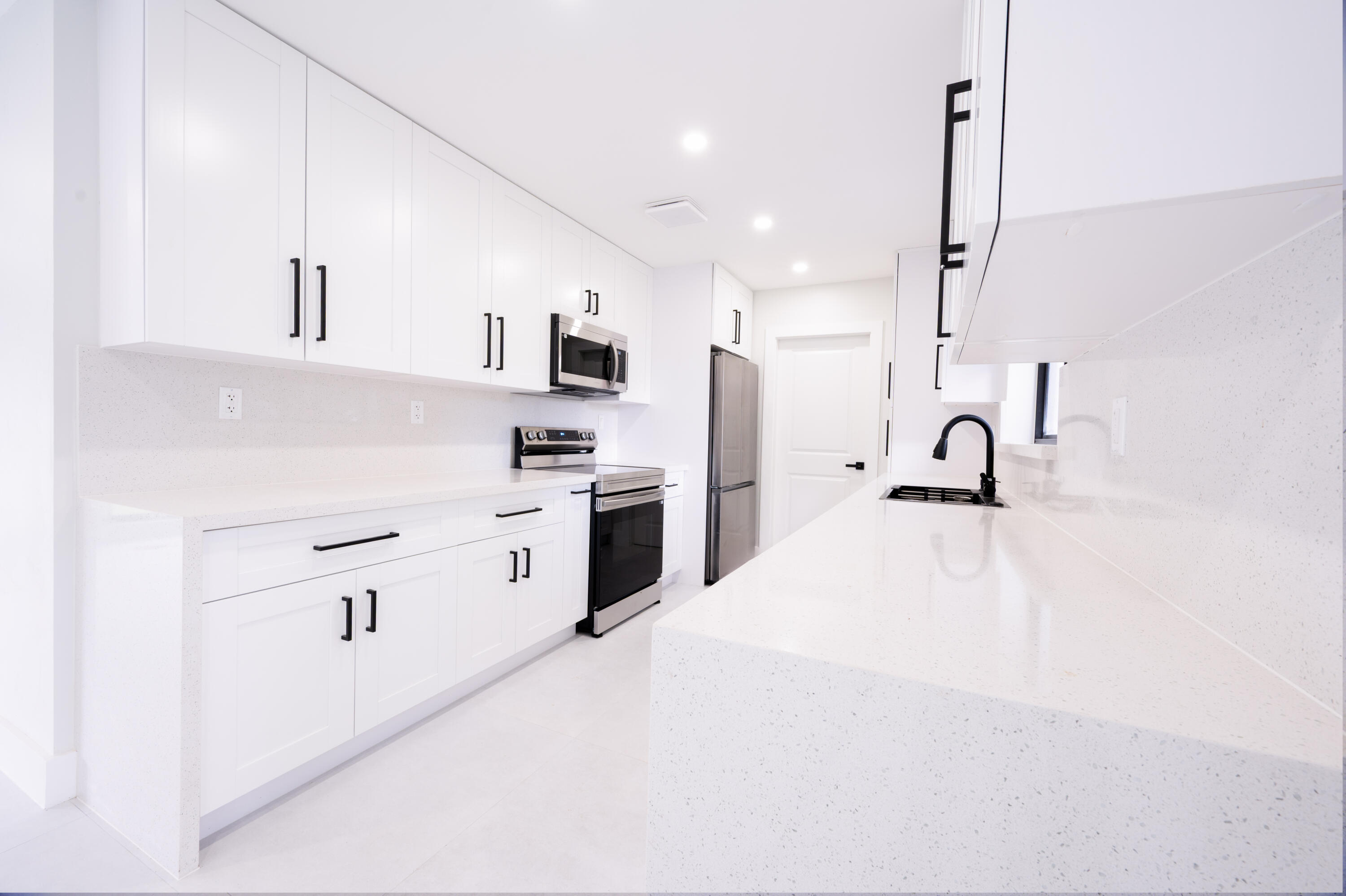 810 Wyoming Ave Fort Lauderdale, FL 33312