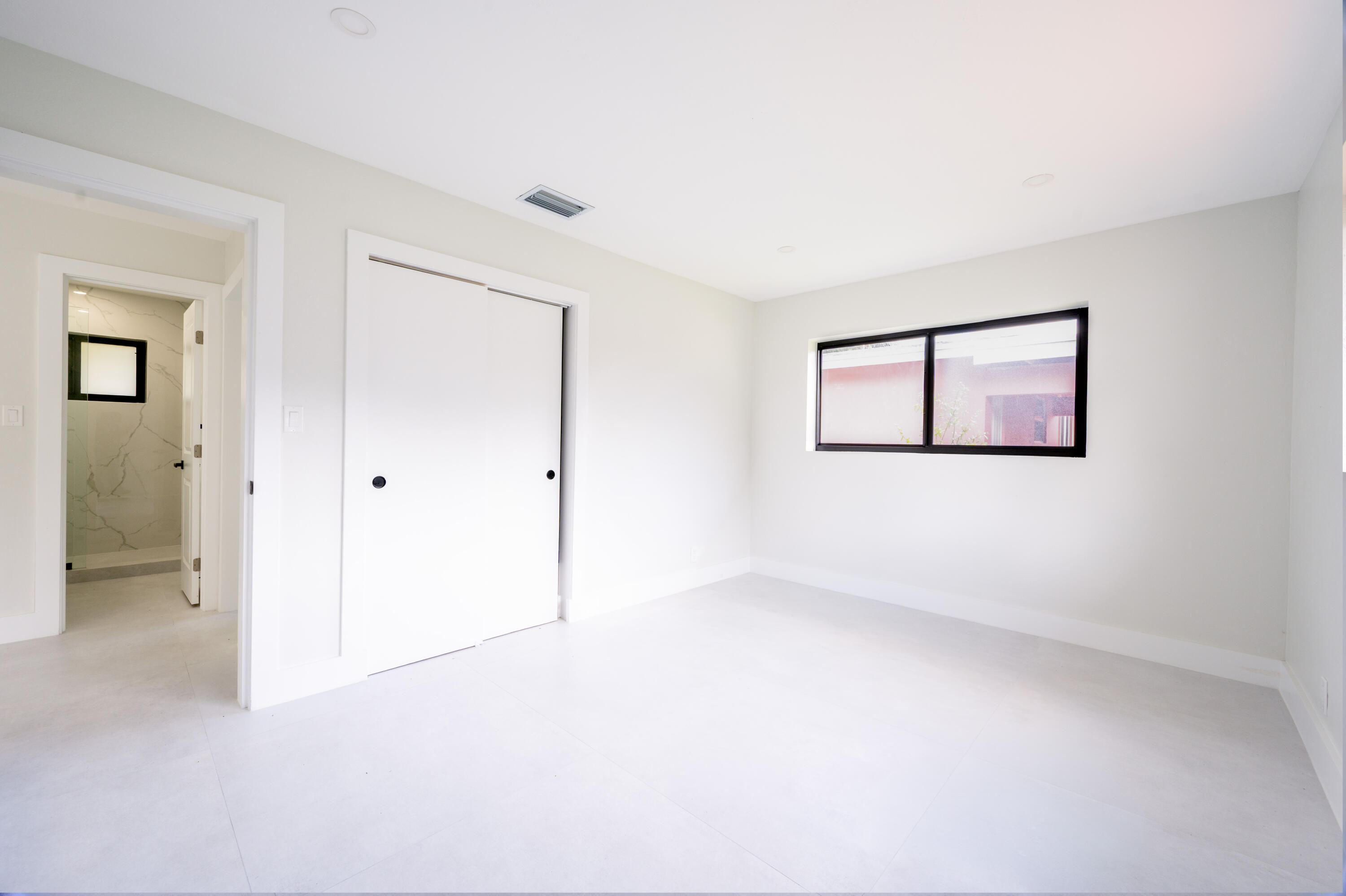 810 Wyoming Ave Fort Lauderdale, FL 33312