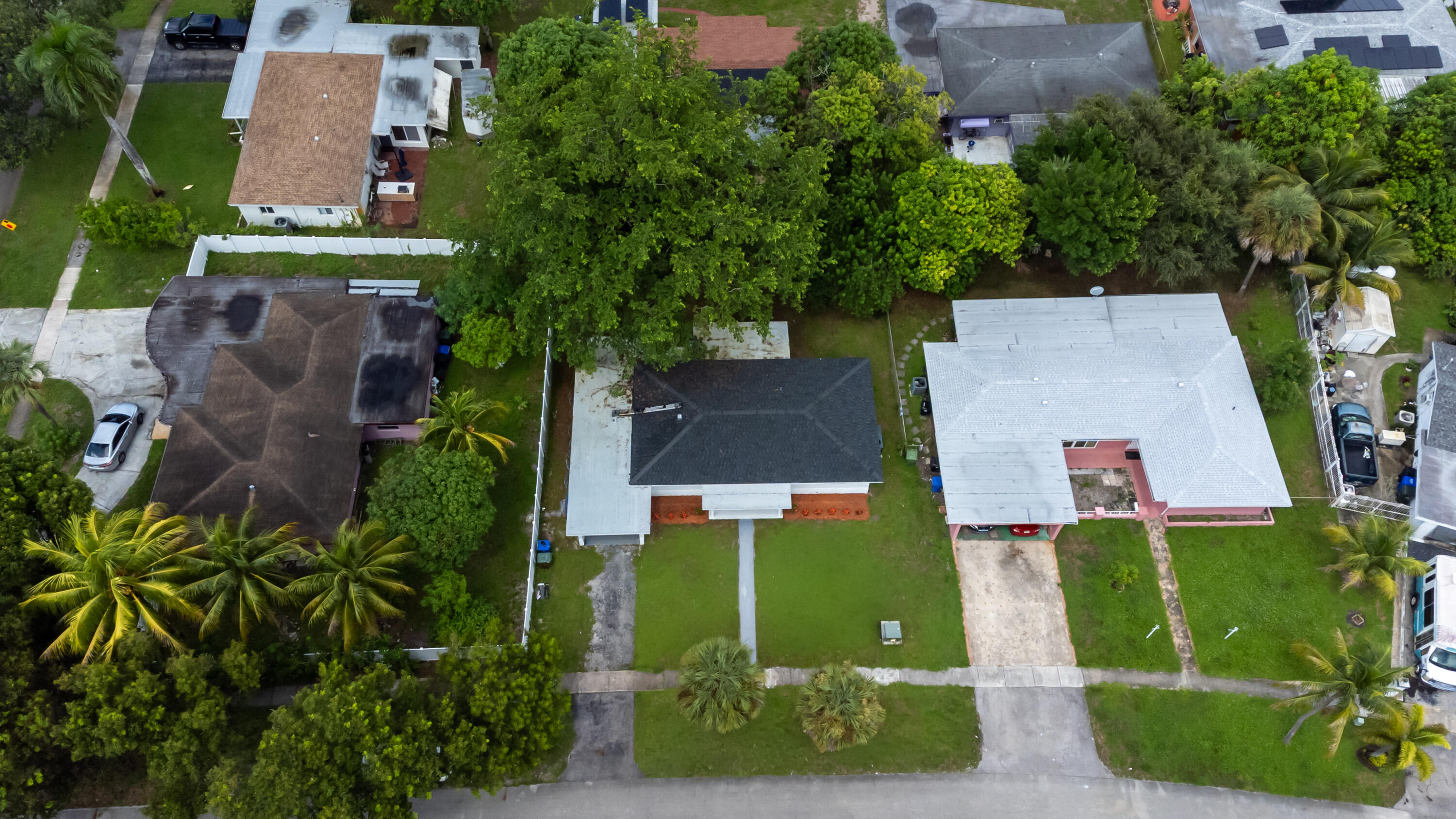 810 Wyoming Ave Fort Lauderdale, FL 33312