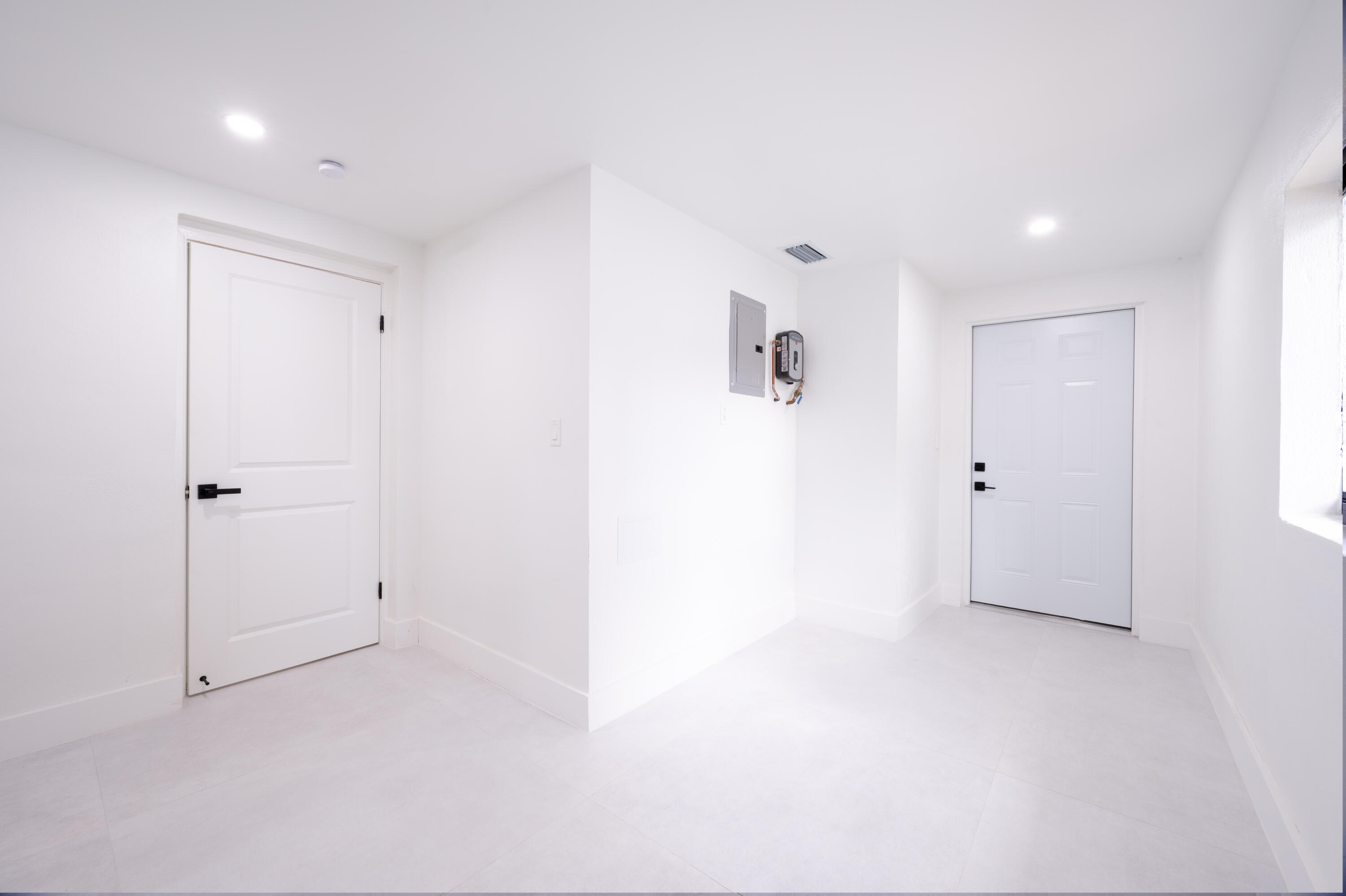 810 Wyoming Ave Fort Lauderdale, FL 33312