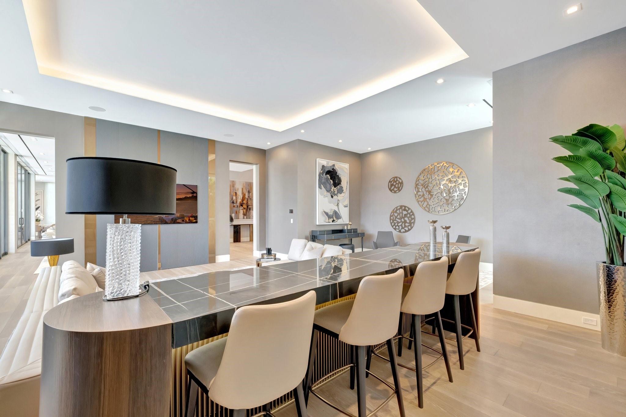 2560 Del Lago Dr Fort Lauderdale, FL 33316