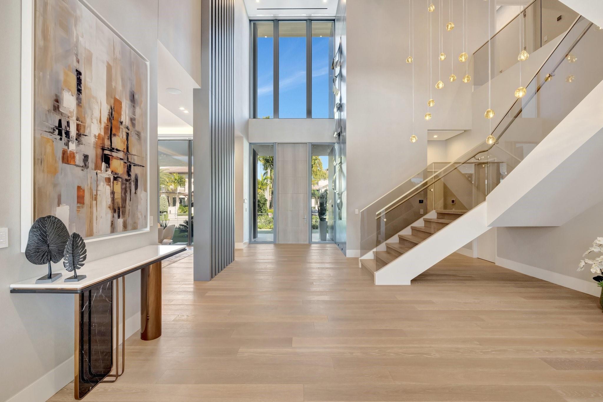 2560 Del Lago Dr Fort Lauderdale, FL 33316