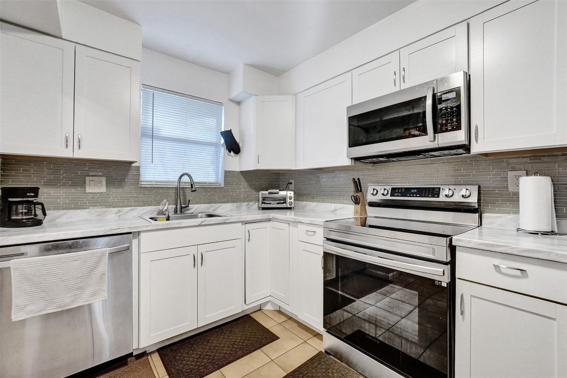 6200 NW 44th St #103 Lauderhill, FL 33319