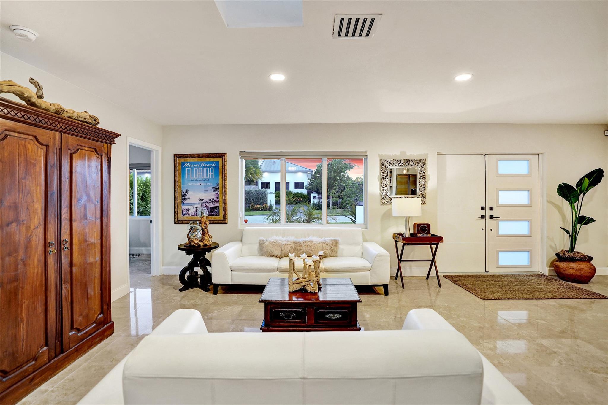 2805 NE 29th St Fort Lauderdale, FL 33306