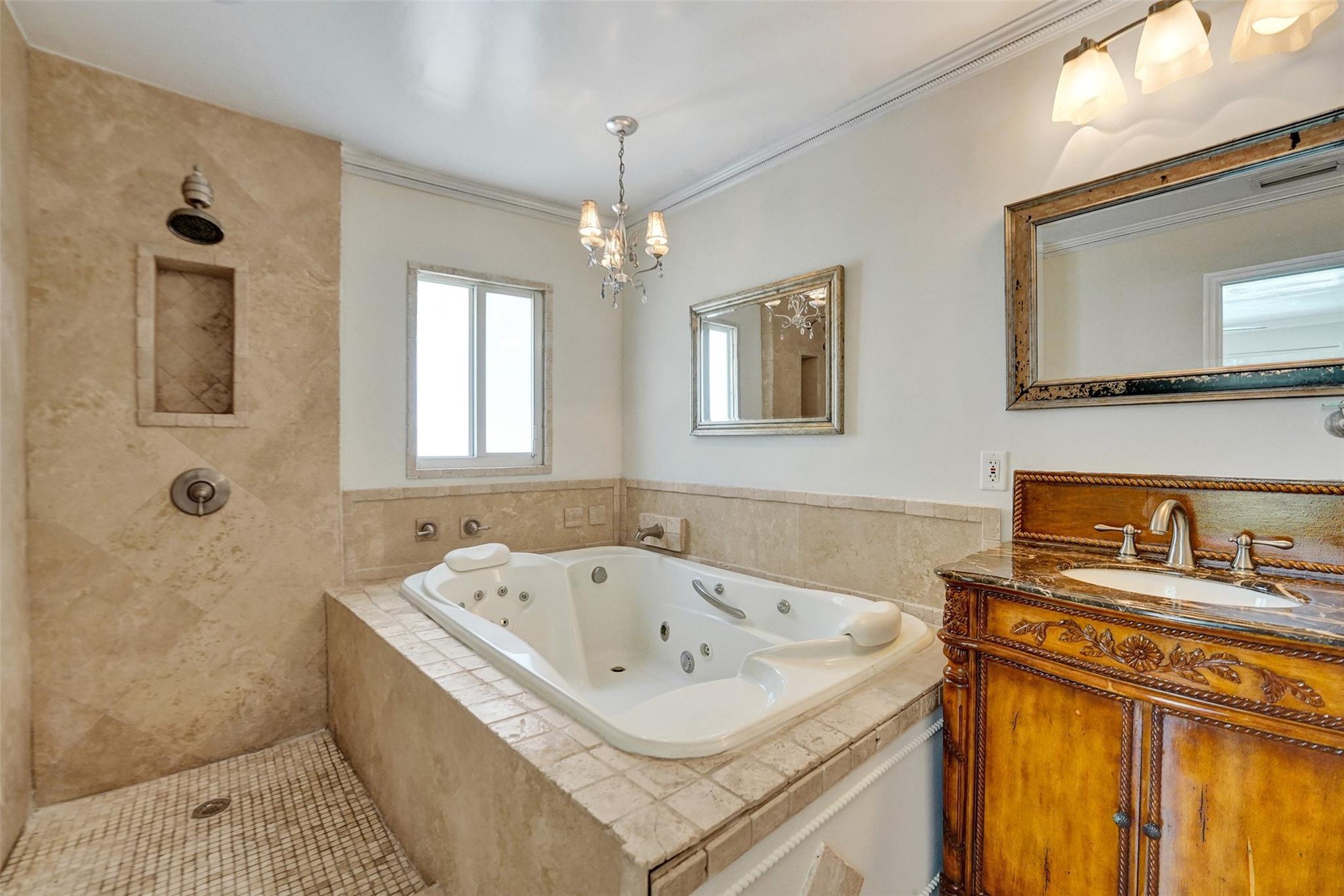 2805 NE 29th St Fort Lauderdale, FL 33306