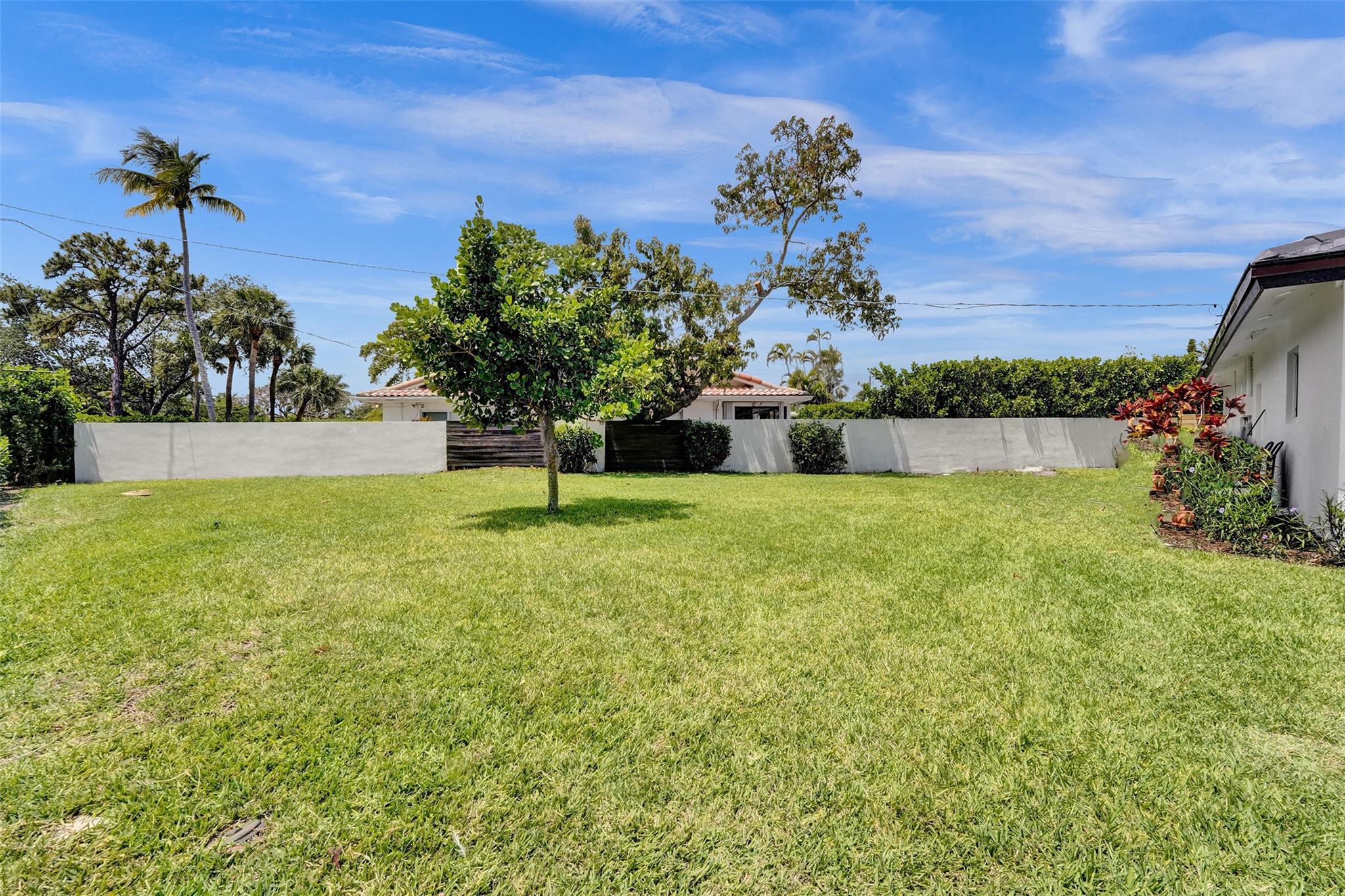 2805 NE 29th St Fort Lauderdale, FL 33306