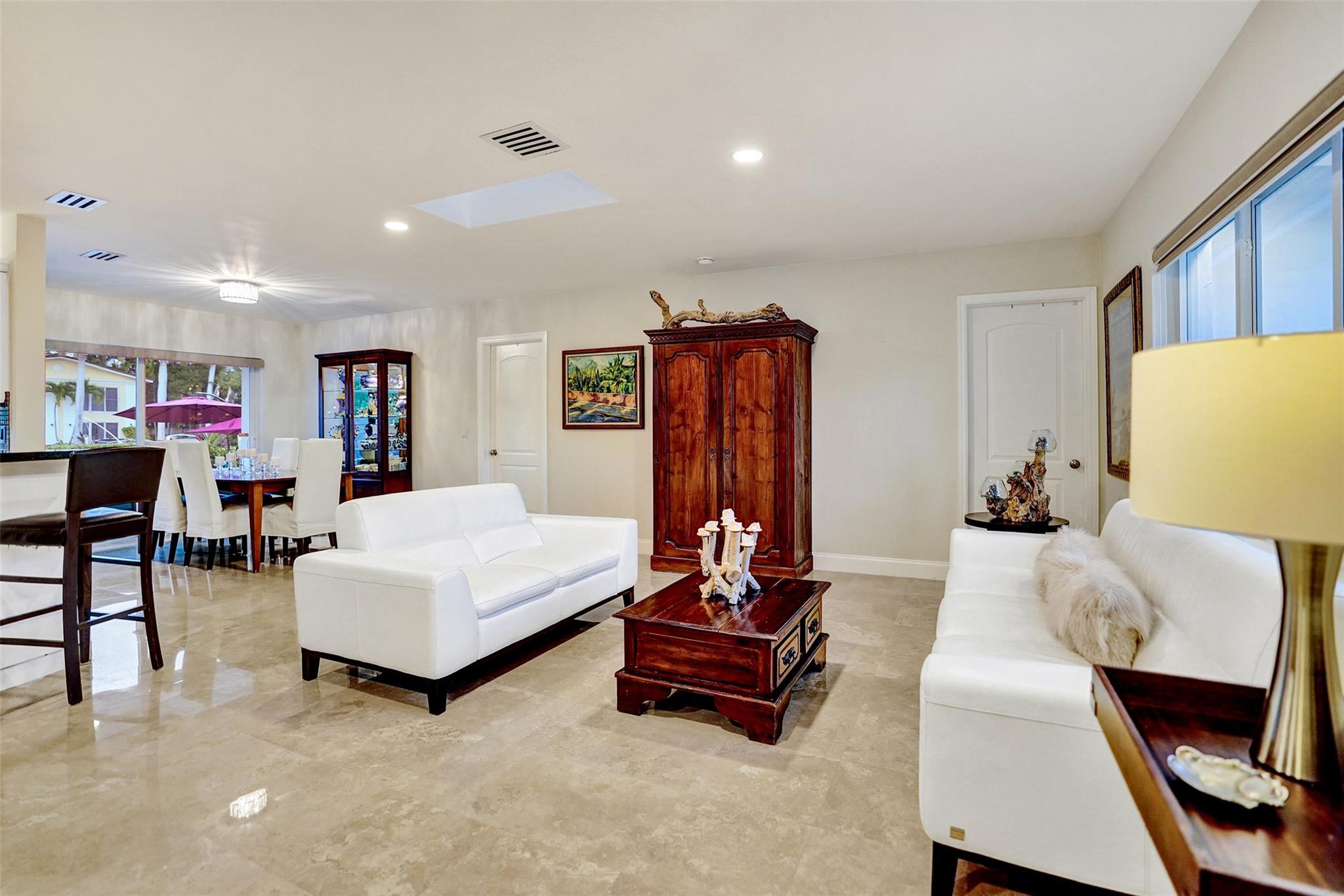 2805 NE 29th St Fort Lauderdale, FL 33306