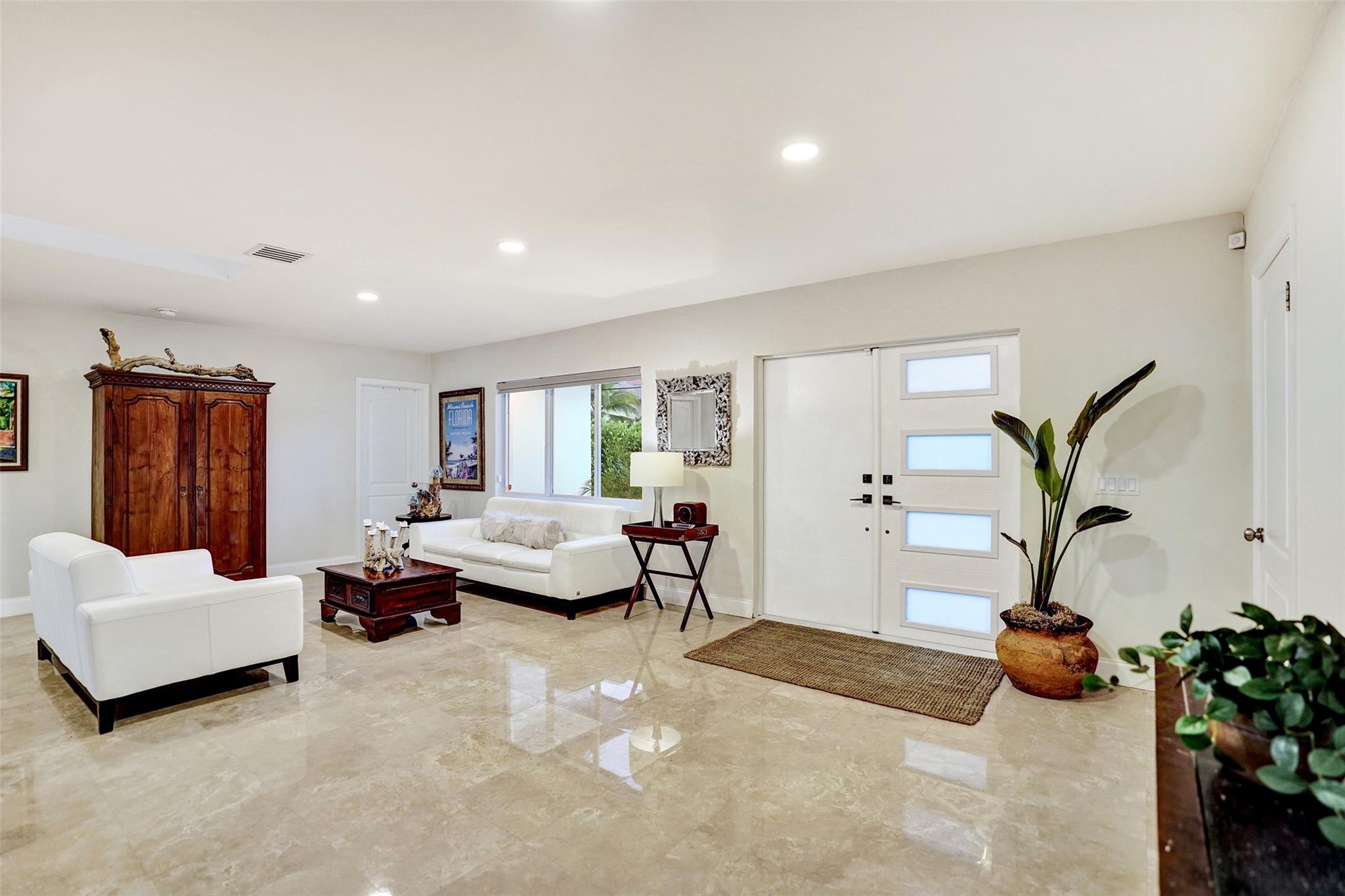 2805 NE 29th St Fort Lauderdale, FL 33306