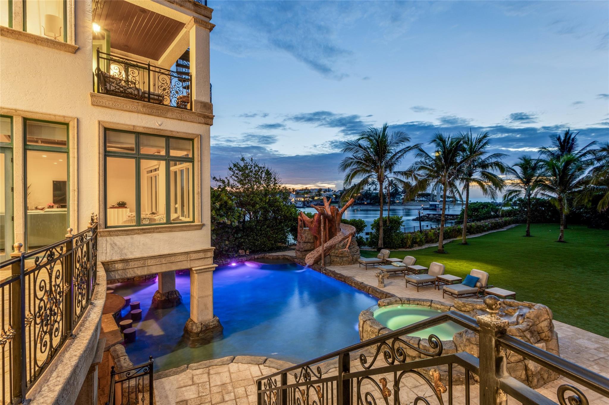 2306 Bay Dr Pompano Beach, FL 33062