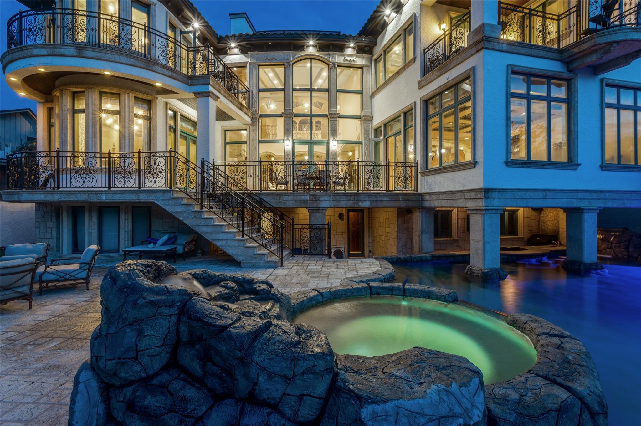 2306 Bay Dr Pompano Beach, FL 33062