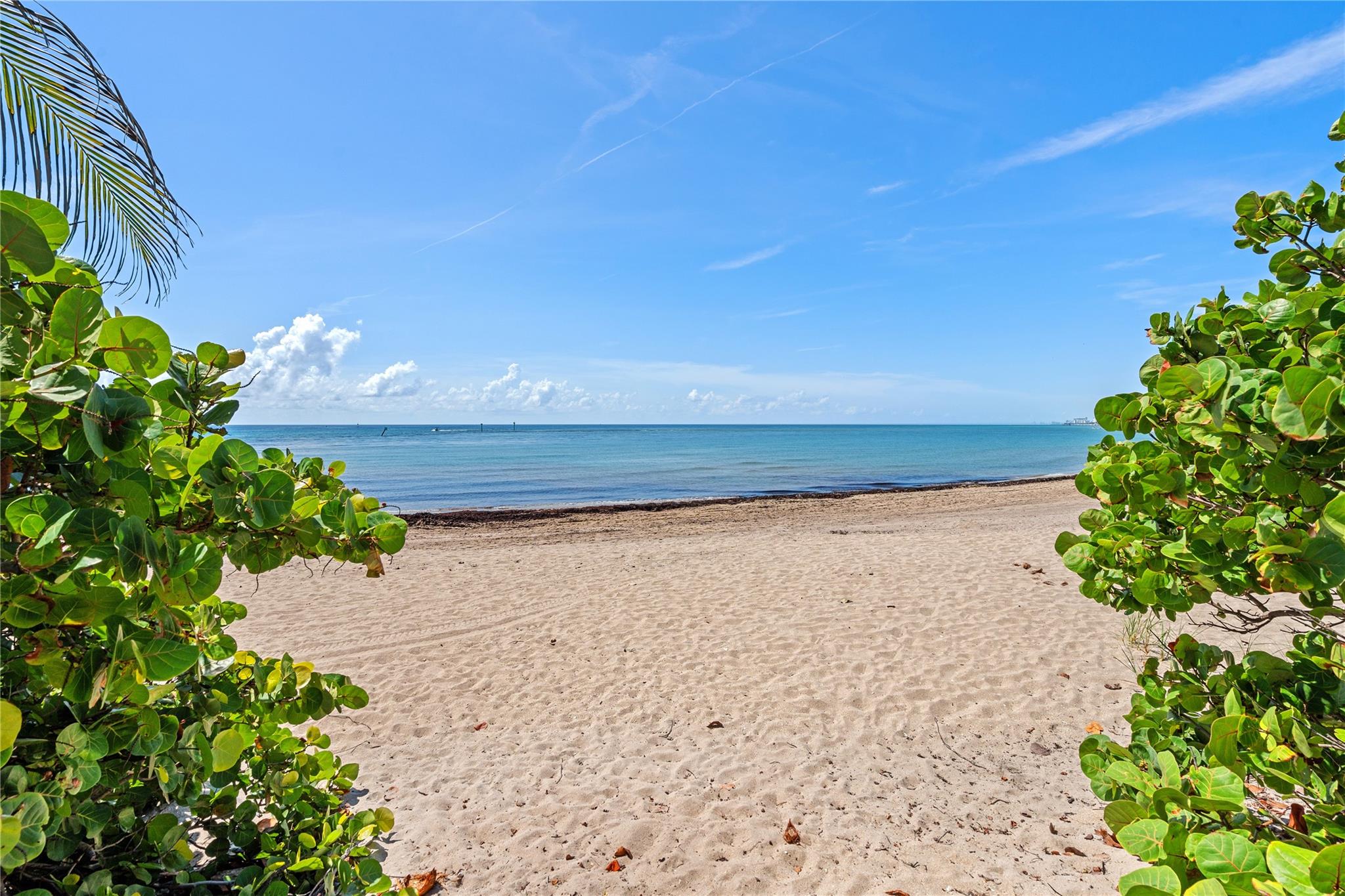 2306 Bay Dr Pompano Beach, FL 33062