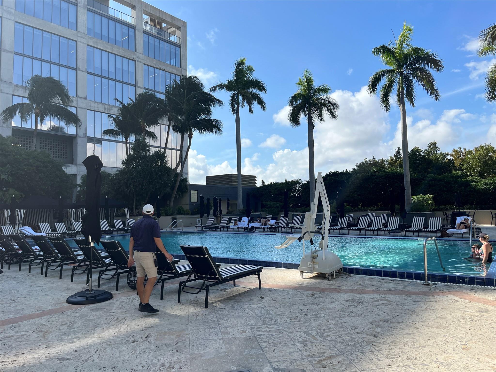 image Ritz-carlton19