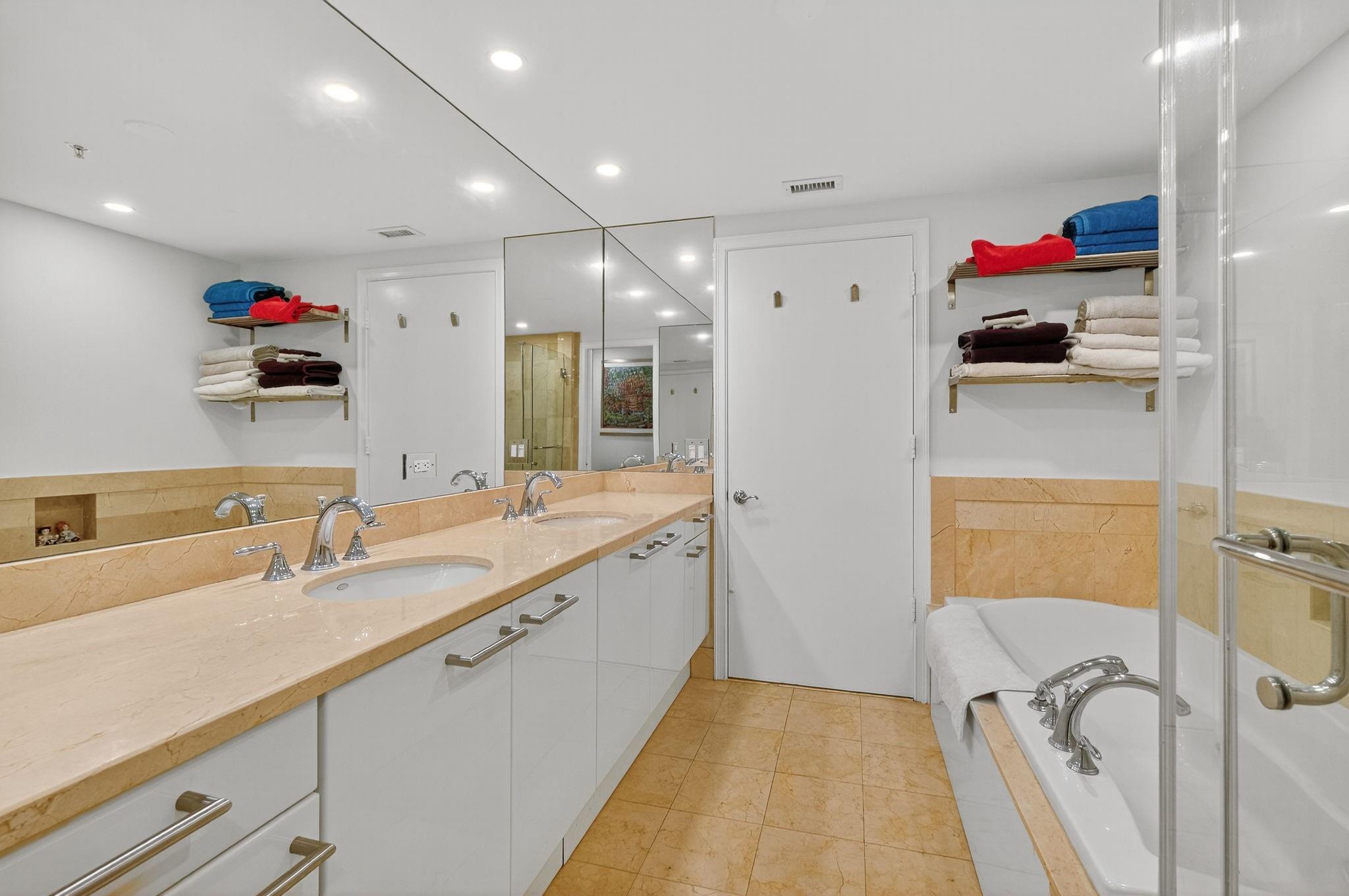 image Ritz-Carlton Coconut Grove61