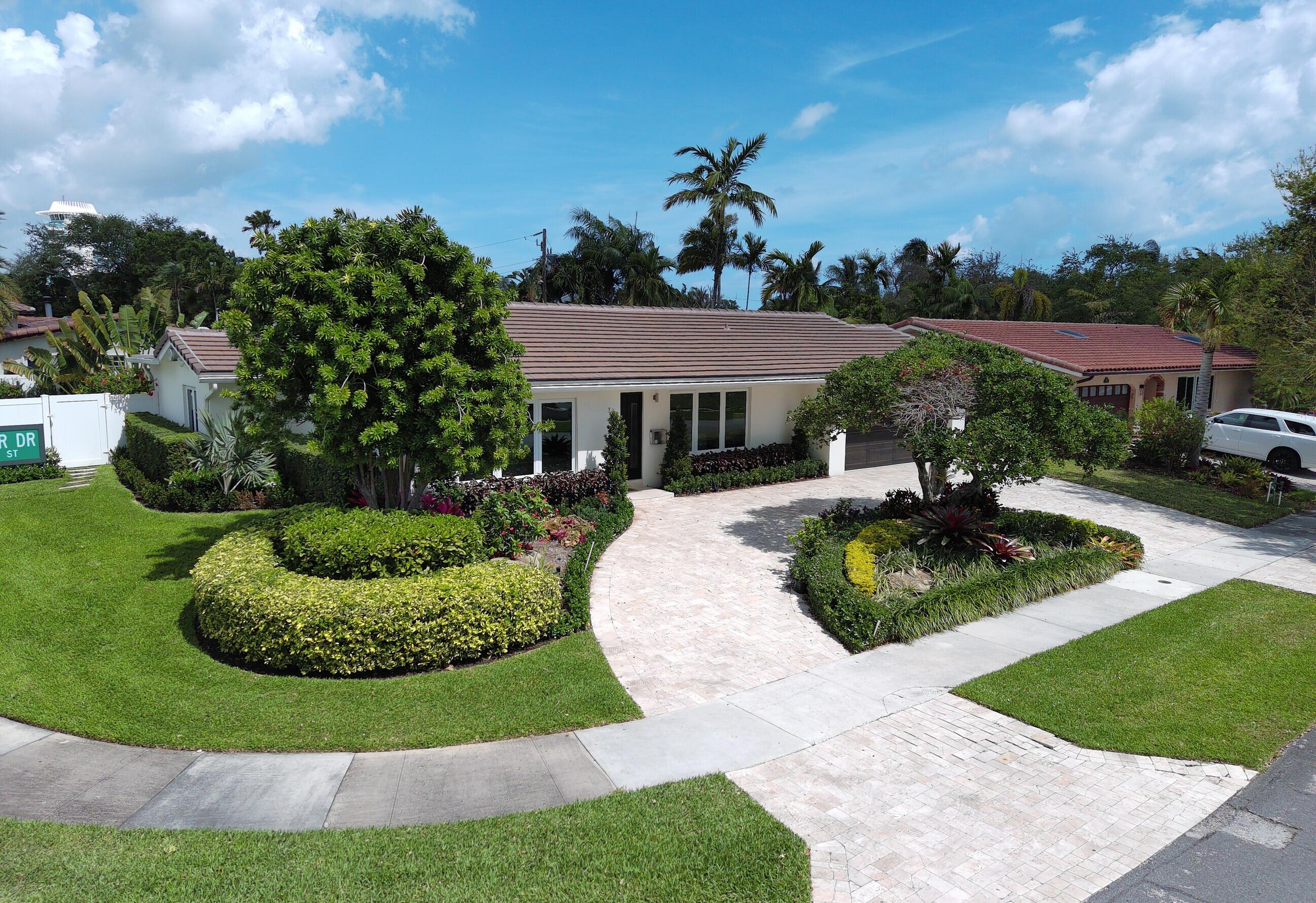 2201 SE 20th Fort Lauderdale, FL 33316