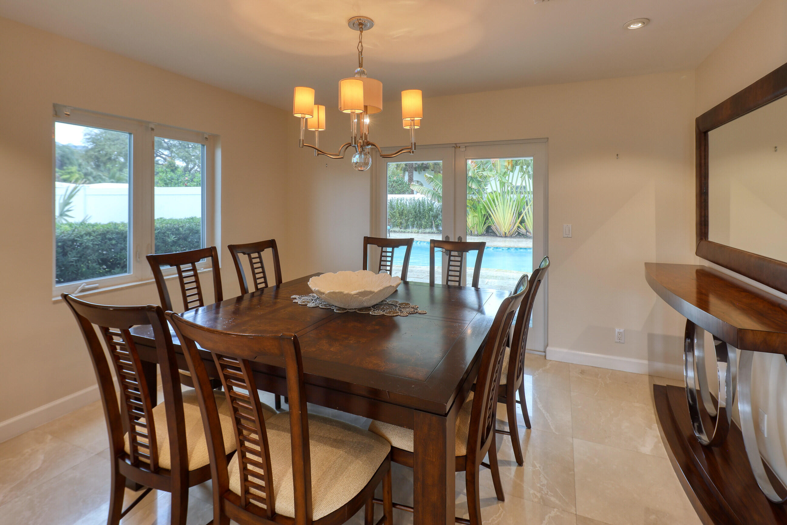 2201 SE 20th Fort Lauderdale, FL 33316