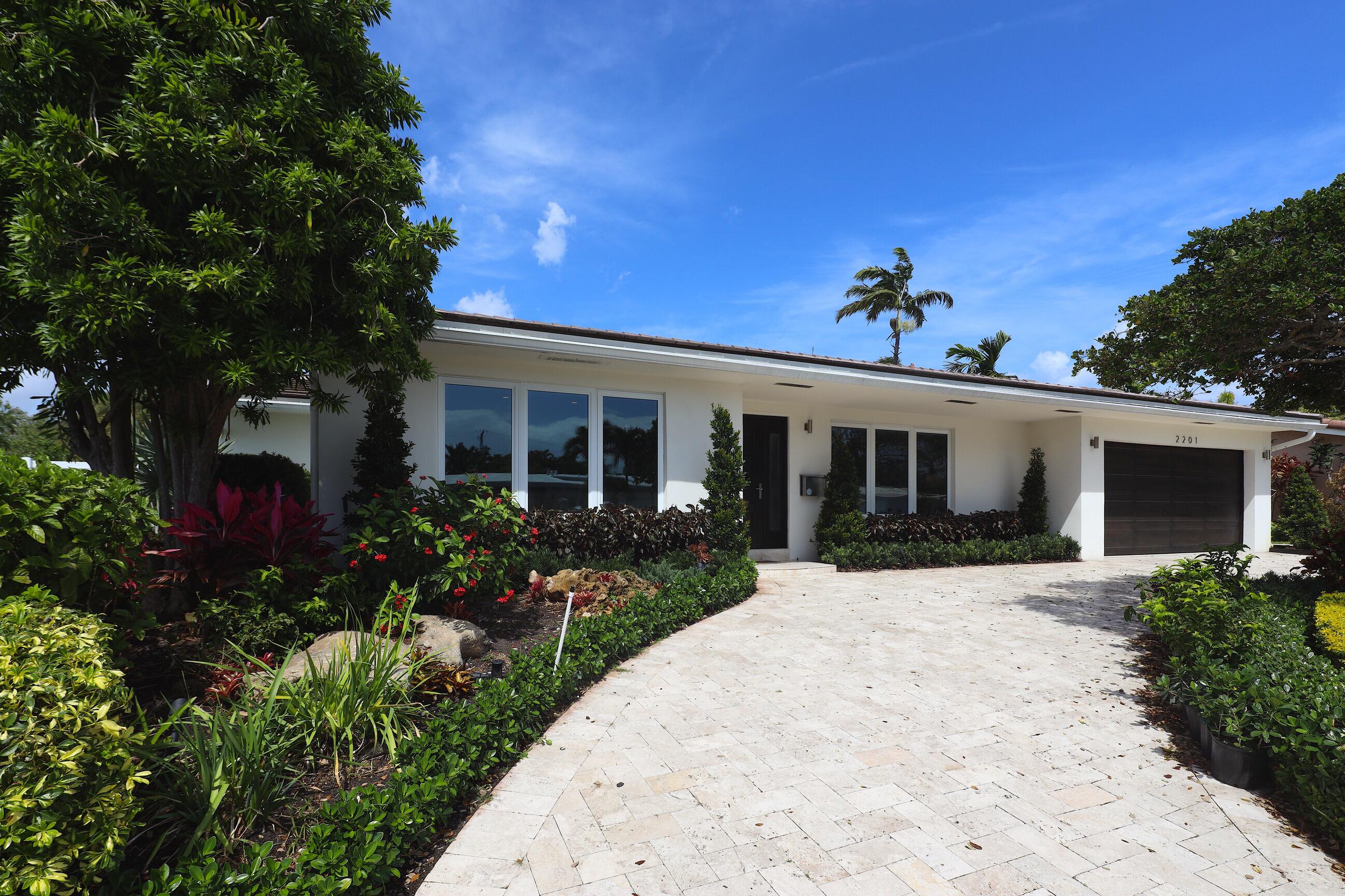 2201 SE 20th Fort Lauderdale, FL 33316