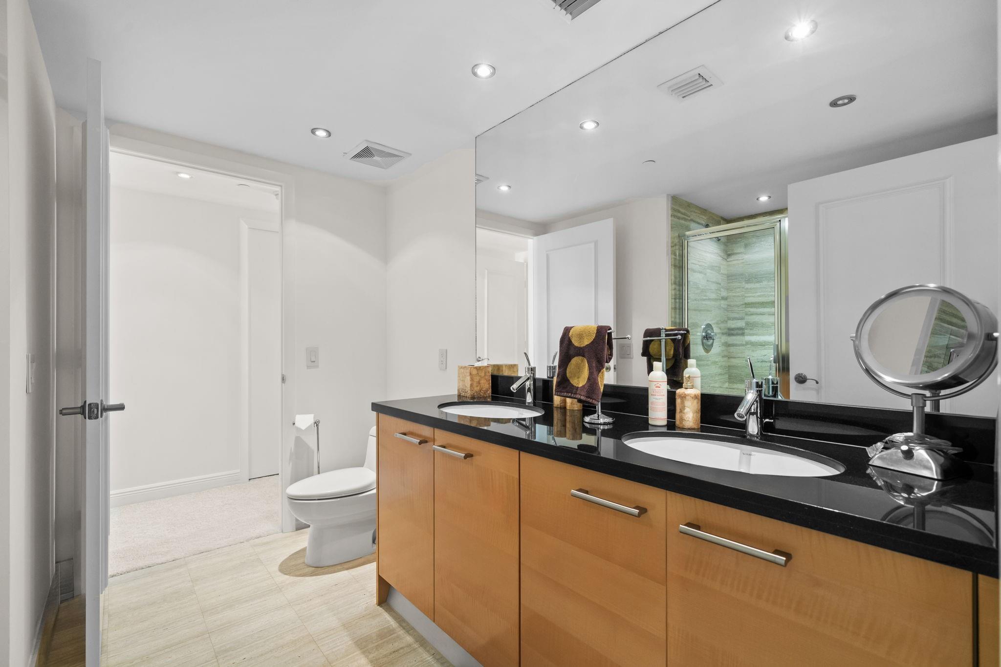 101 S Fort Lauderdale Bch Blvd #1702 Fort Lauderdale, FL 33316