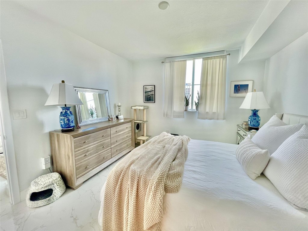 3020 NE 32nd #905 Fort Lauderdale, FL 33308