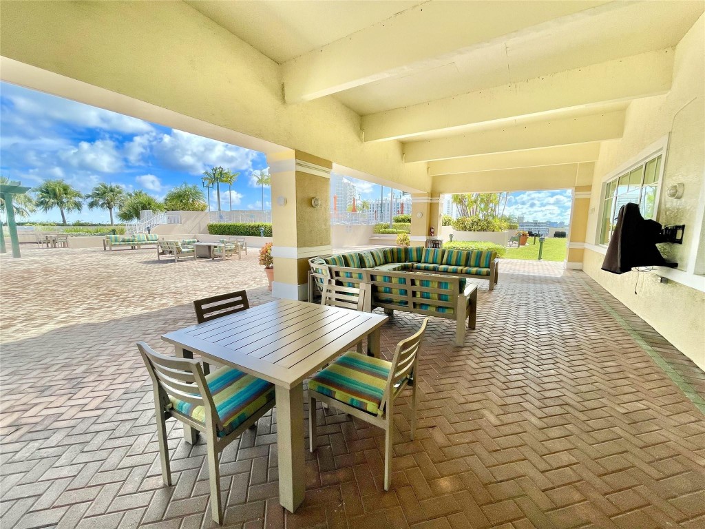 3020 NE 32nd #905 Fort Lauderdale, FL 33308