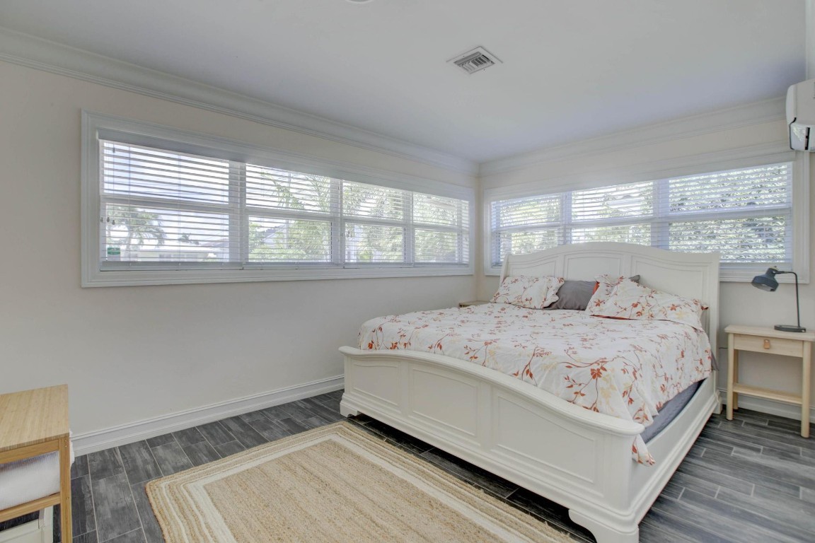 1920 Waters Edge Pompano Beach, FL 33062