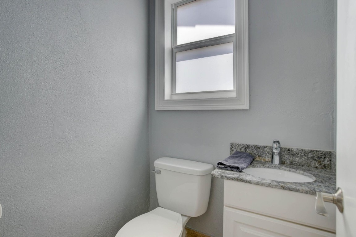 1920 Waters Edge Pompano Beach, FL 33062