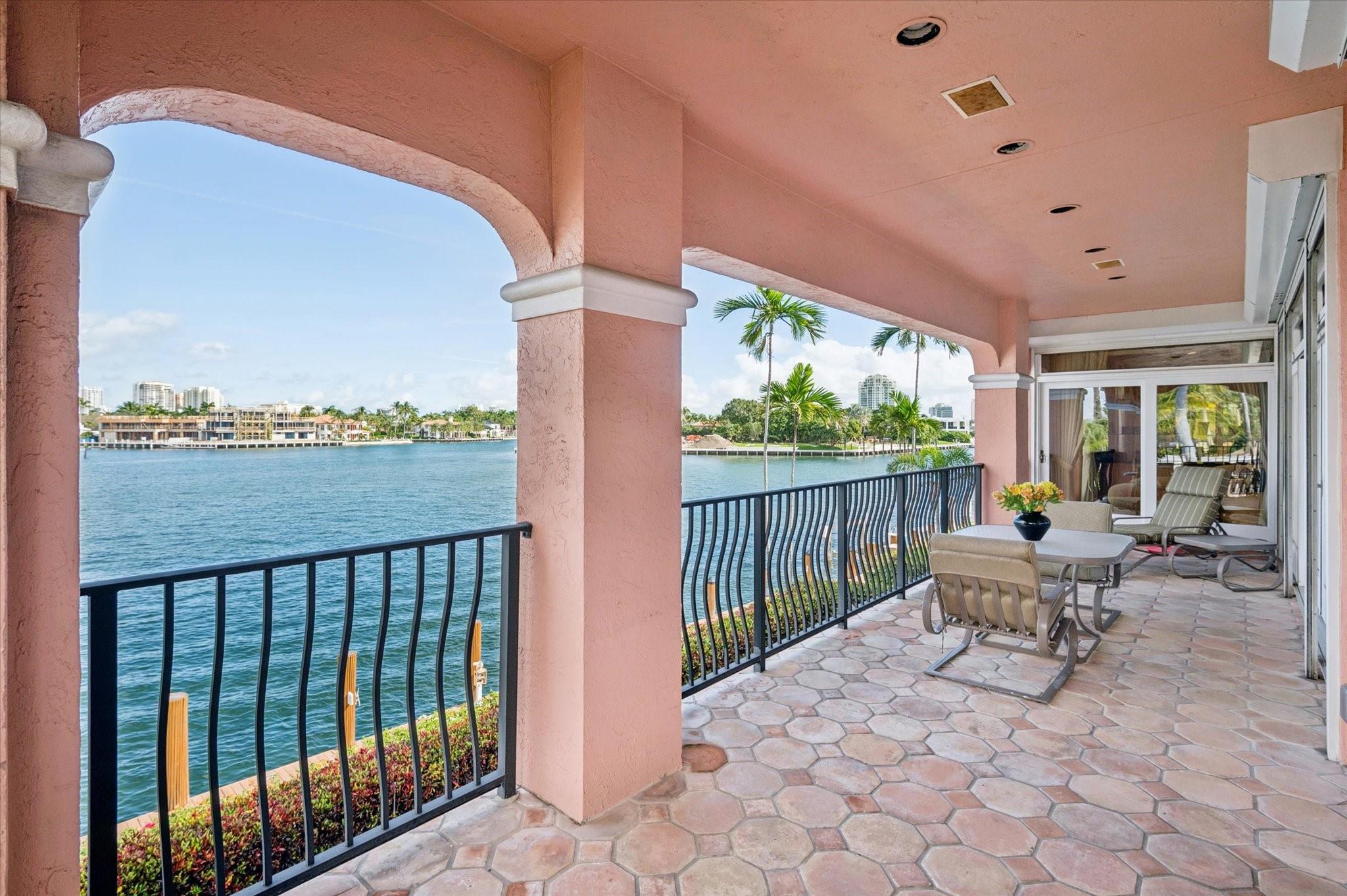 5 Isla Bahia Dr Fort Lauderdale, FL 33316