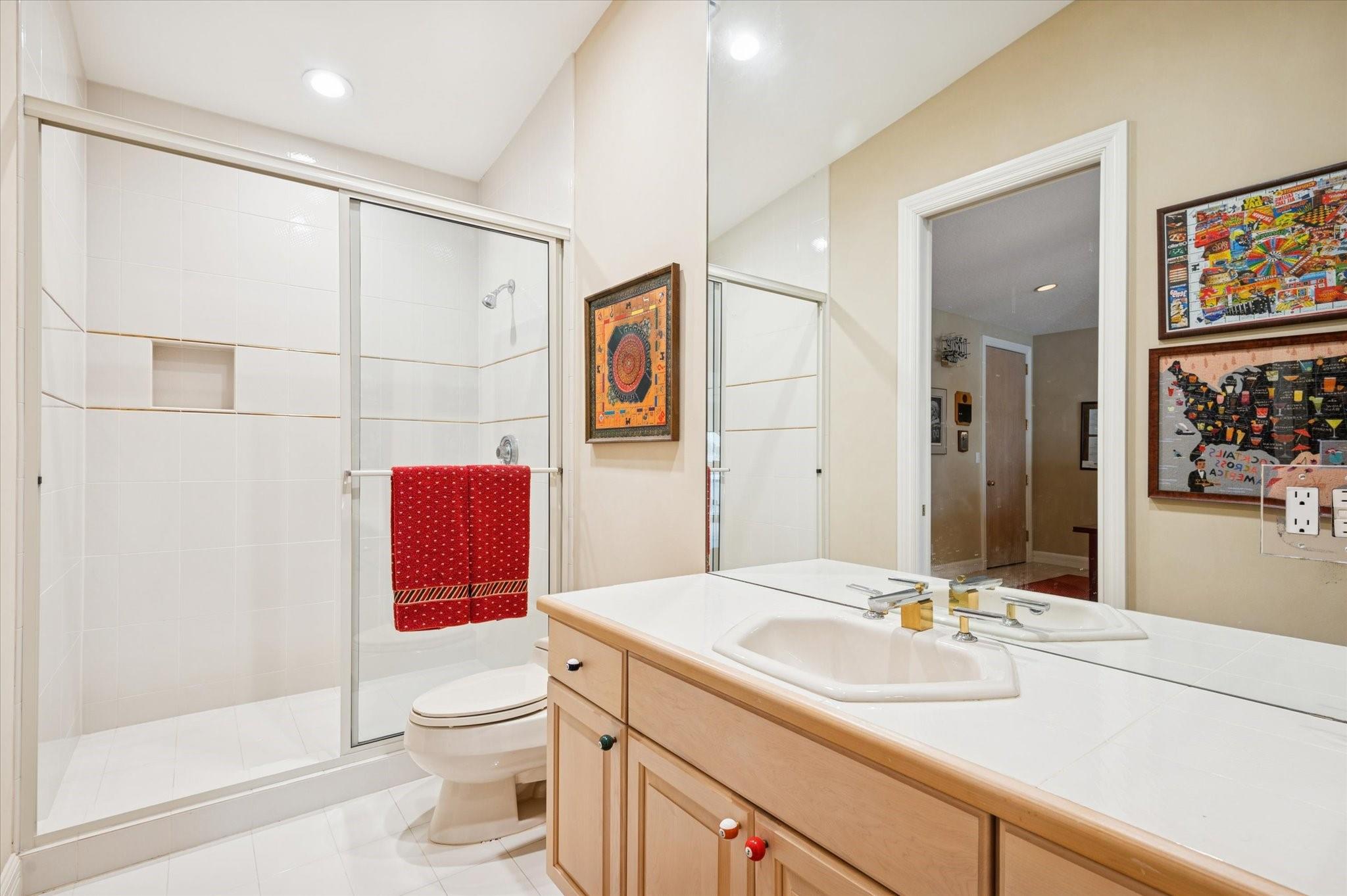 5 Isla Bahia Dr Fort Lauderdale, FL 33316