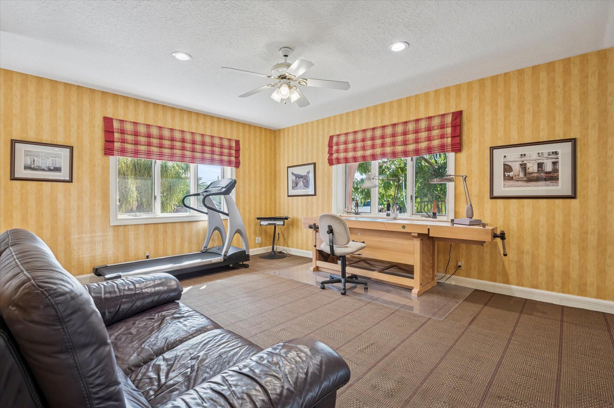 5 Isla Bahia Dr Fort Lauderdale, FL 33316