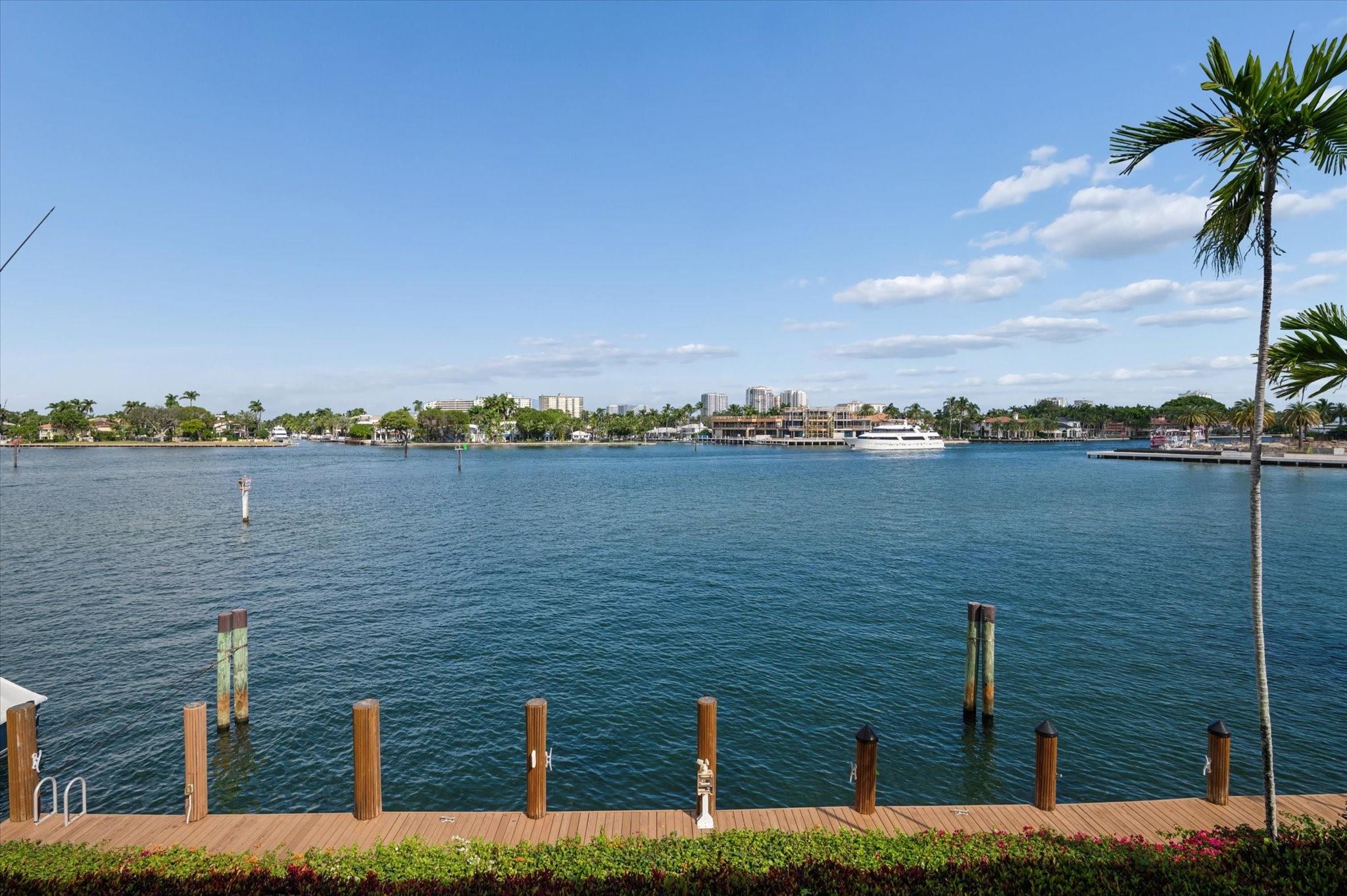 5 Isla Bahia Dr Fort Lauderdale, FL 33316