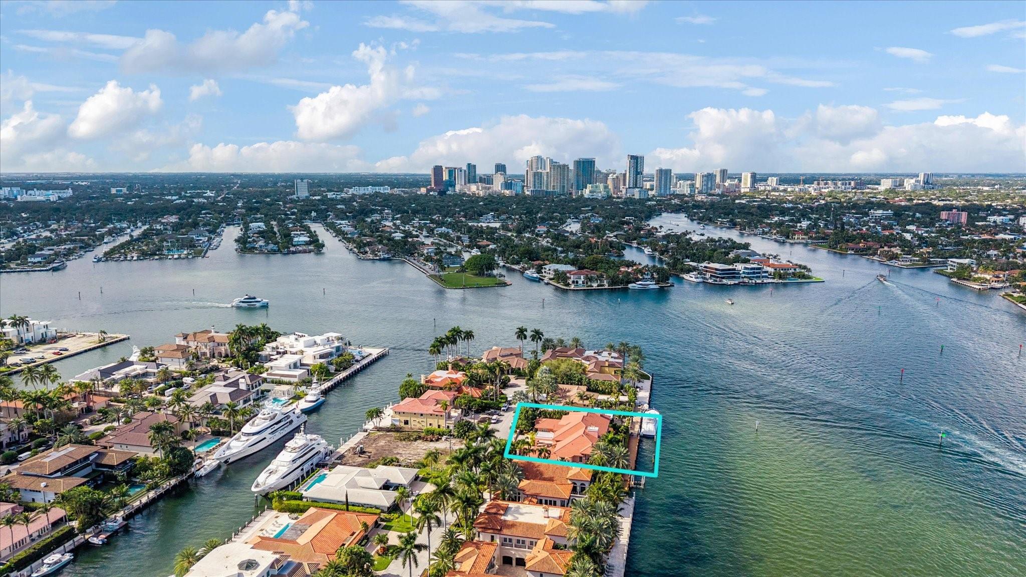 5 Isla Bahia Dr Fort Lauderdale, FL 33316