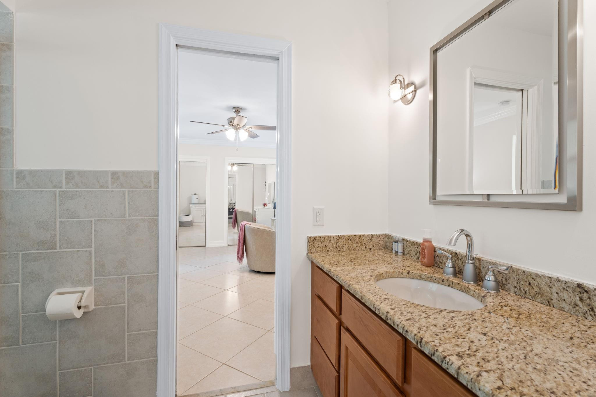 5570 NE 26th Fort Lauderdale, FL 33308