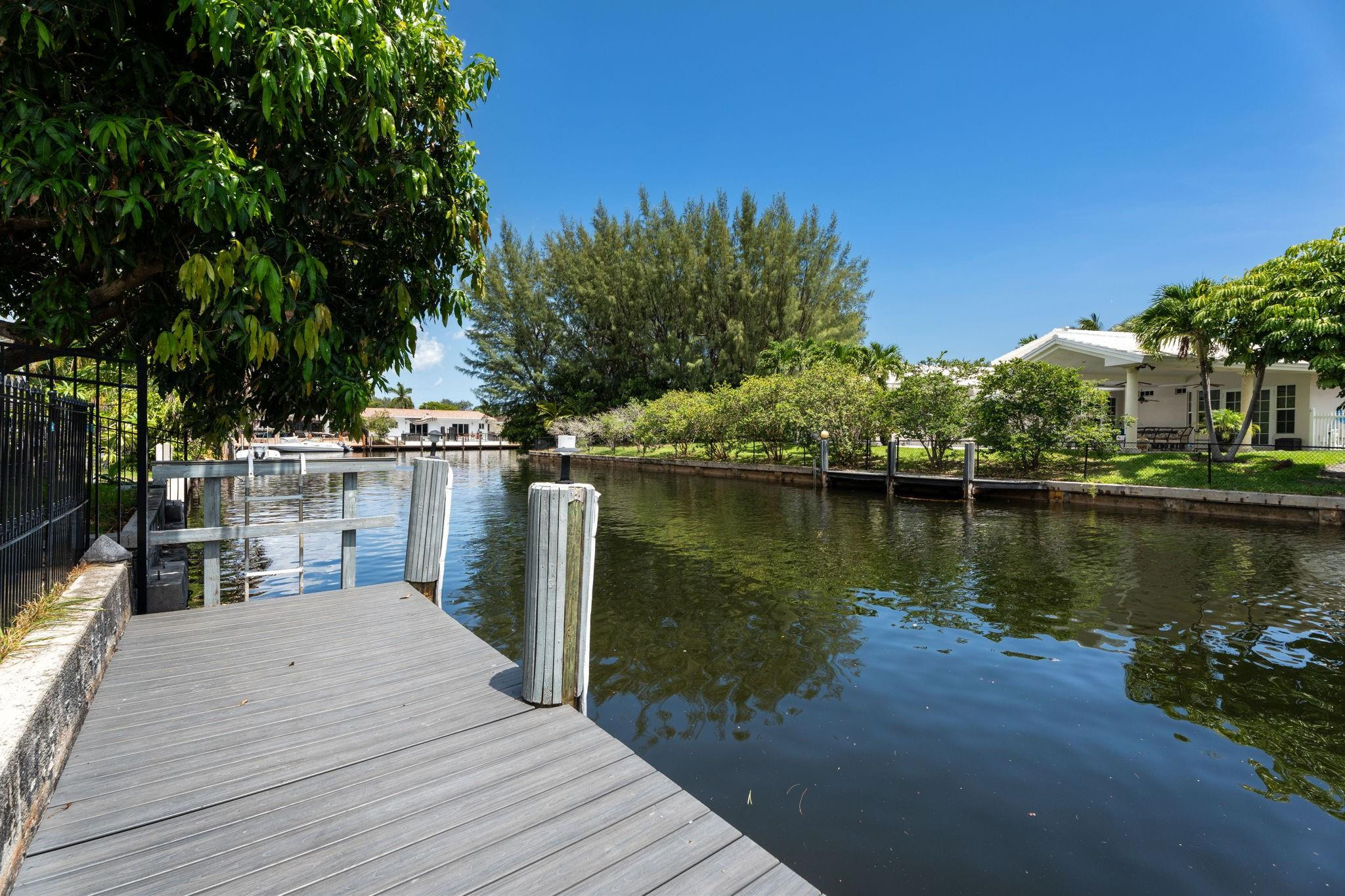 5570 NE 26th Fort Lauderdale, FL 33308